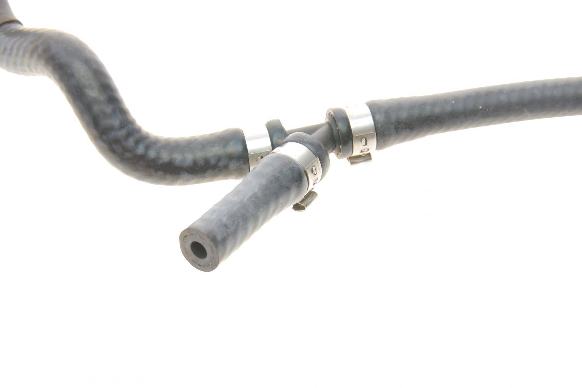 Патрубок системи охолодження BMW 7 (E65/E66/E67) 01-05 N62