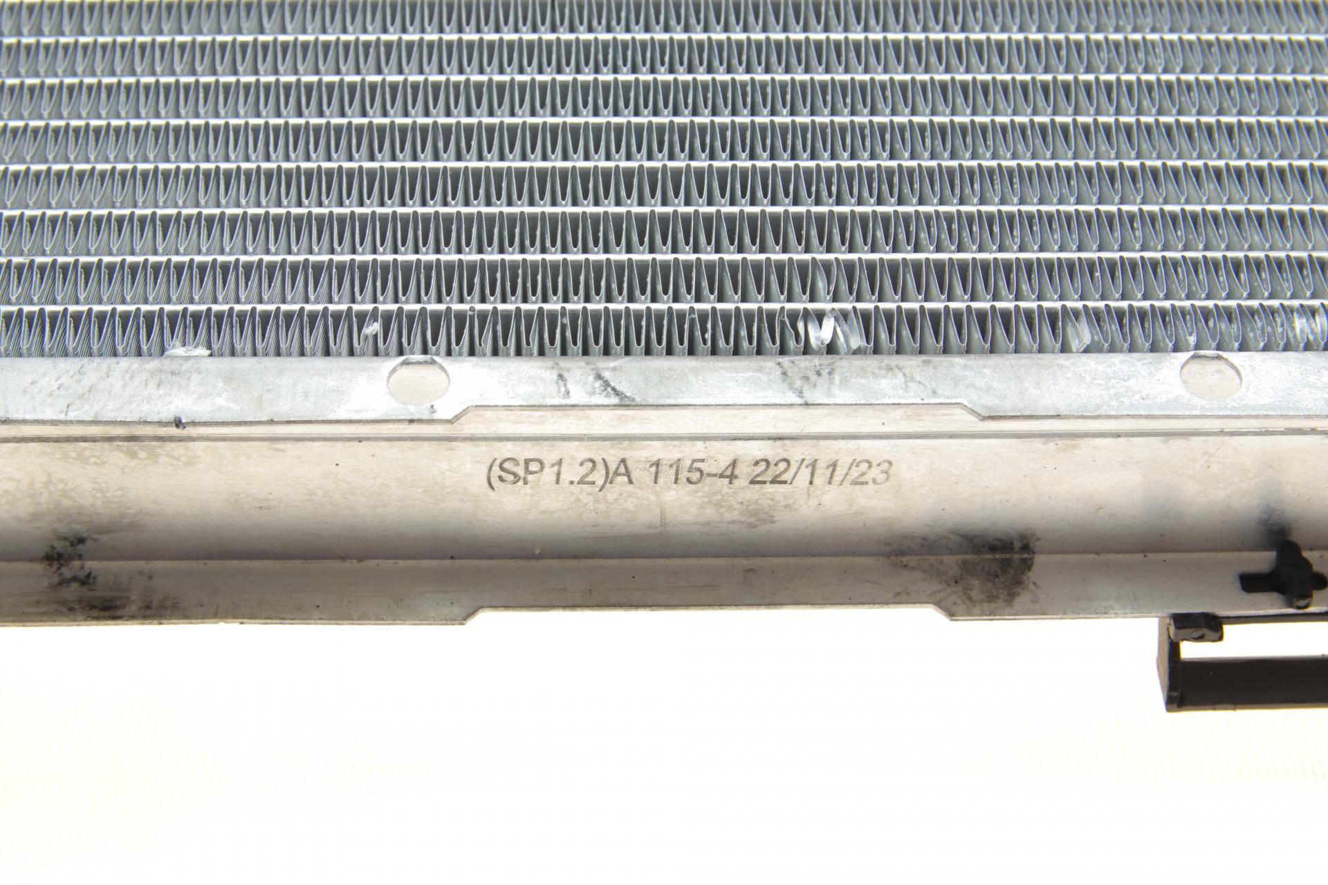 Радіатор охолодження BMW 5 (E39)/7 (E38) 2.0-5.0i 94-04 M51/M62