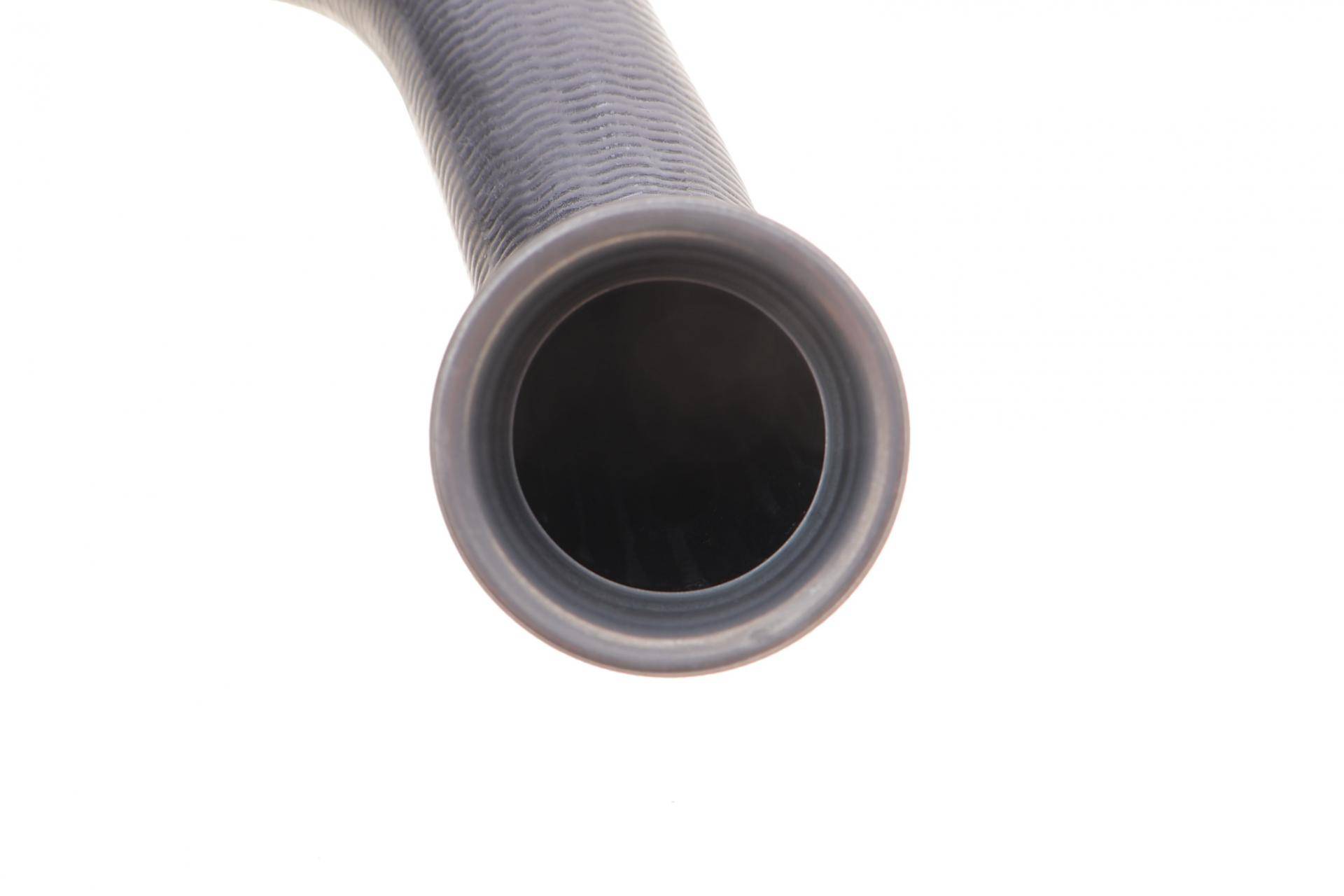 Патрубок радіатора (верхній) MB E-class (W211/S211) 1.8 02-09