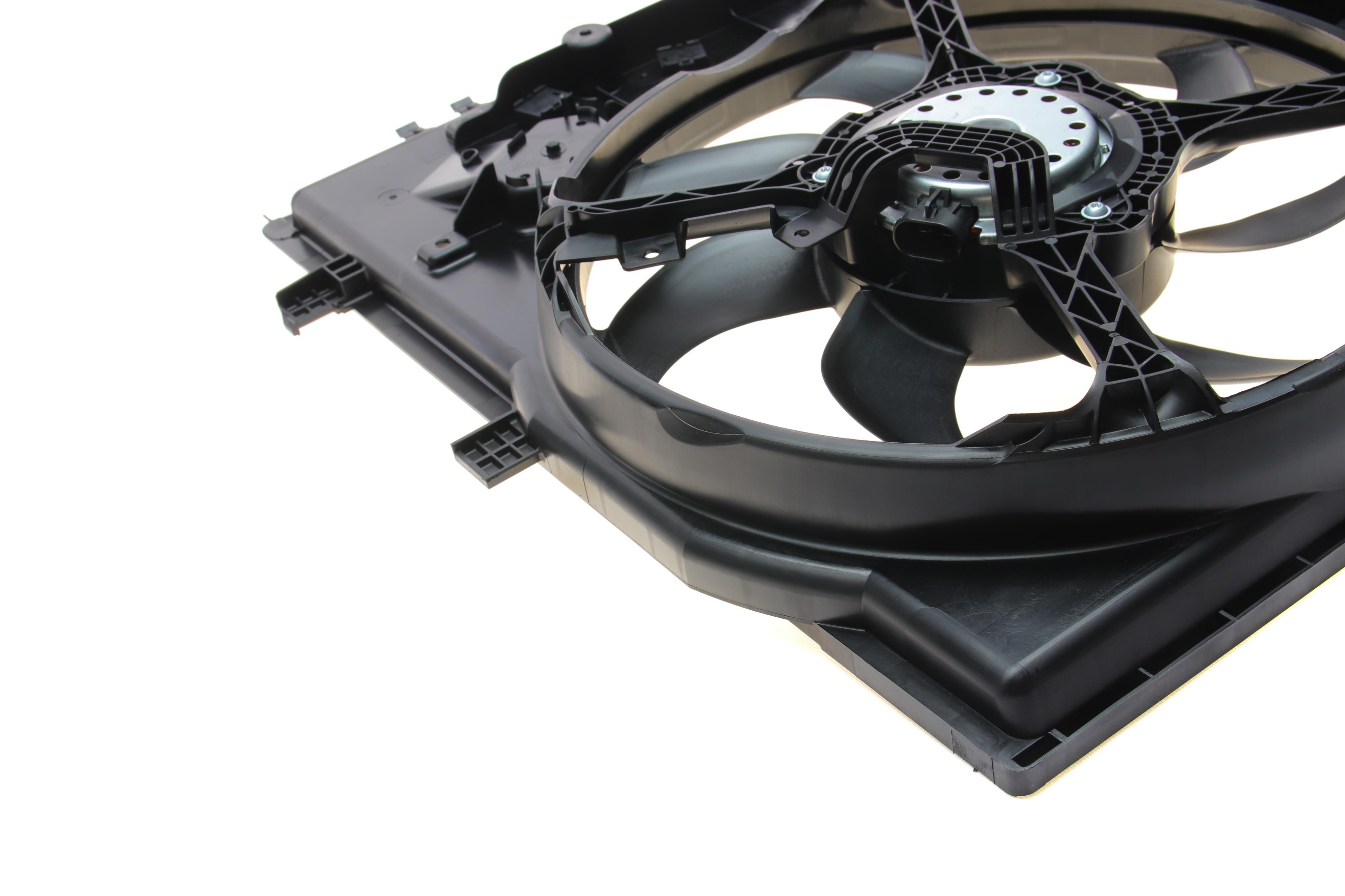 Вентилятор радіатора Fiat Ducato 2.0-3.0D 06- (з дифузором)