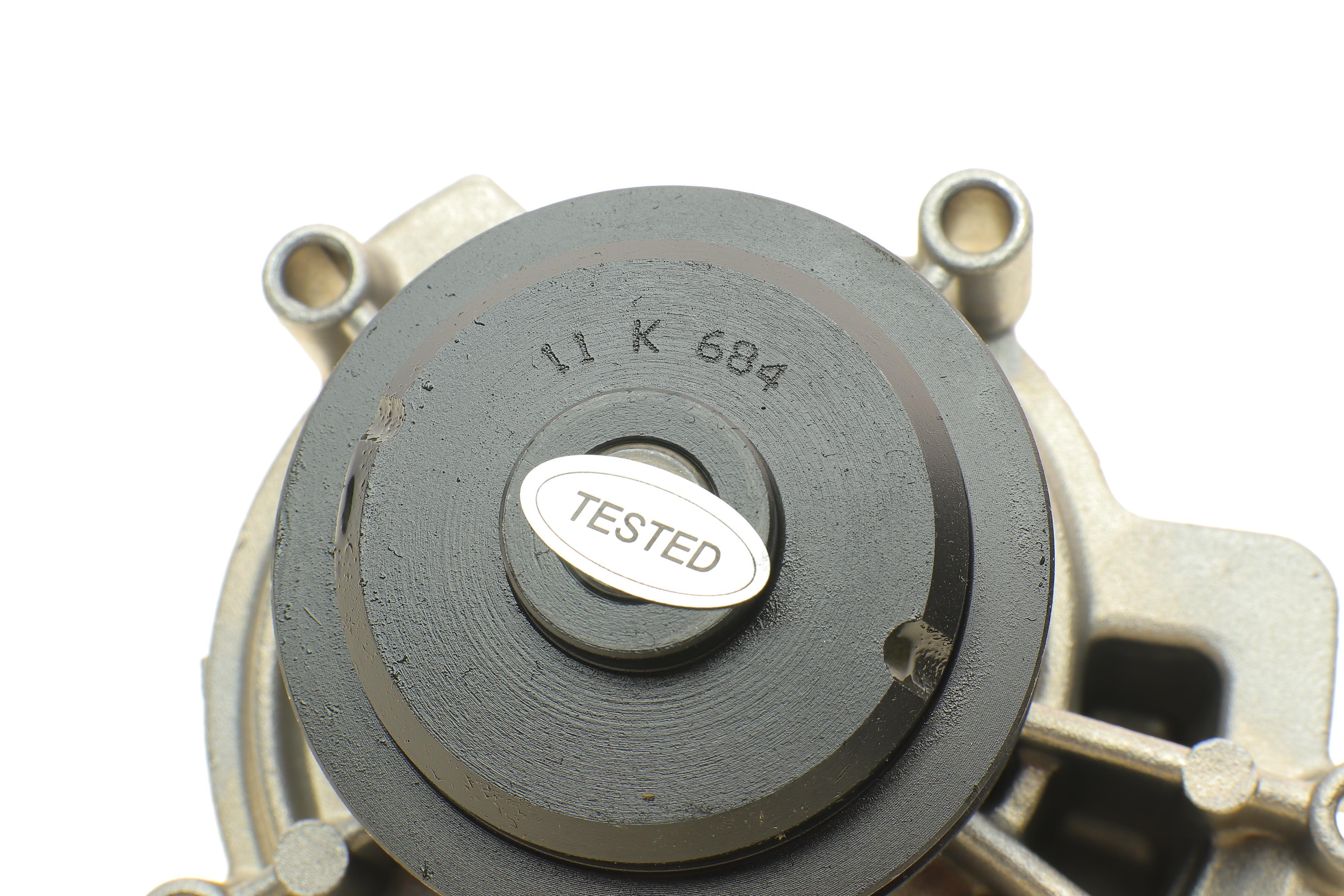 Помпа води Citroen Jumper/Peugeot Boxer 2.5D/TD/TDI/4x4 96-02 (B/B) (8 лоп) (3 канавки)