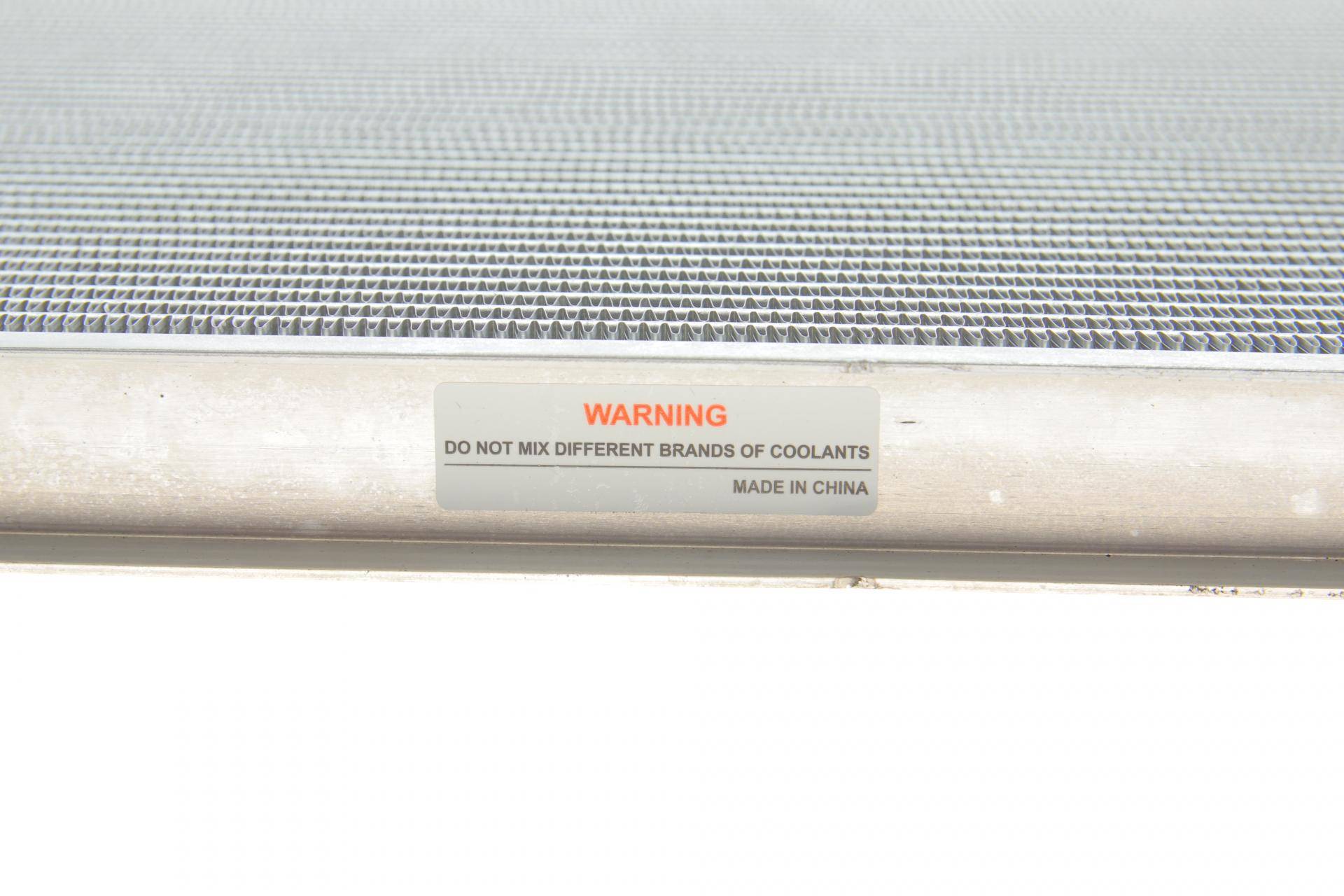 Радіатор охолодження Volvo S90/V90/XC90 2.0/2.0D/2.0H 14-