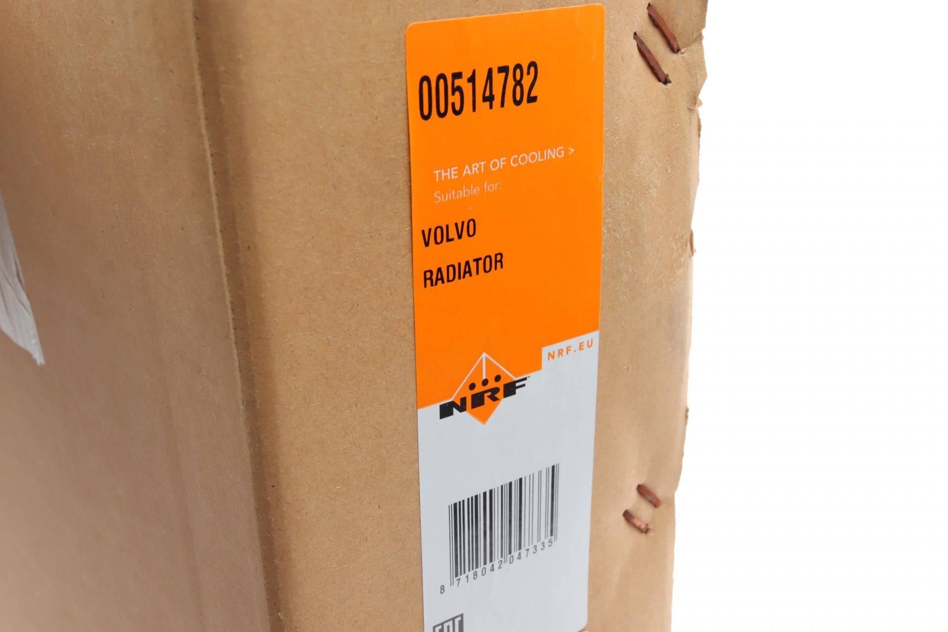 Радіатор охолодження Volvo 740/940 2.0-2.3 85-94