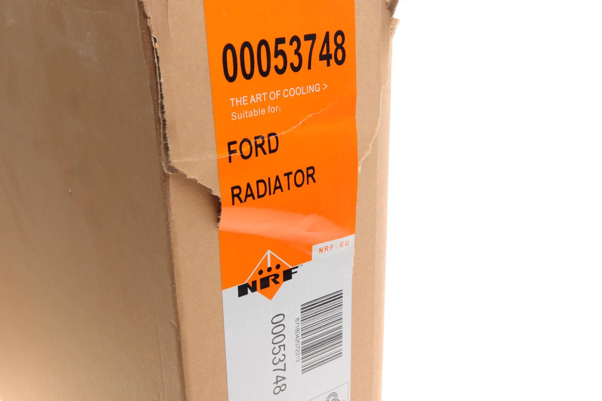 Радіатор охолодження Ford Mondeo 1.6/1.8/2.0 93-00