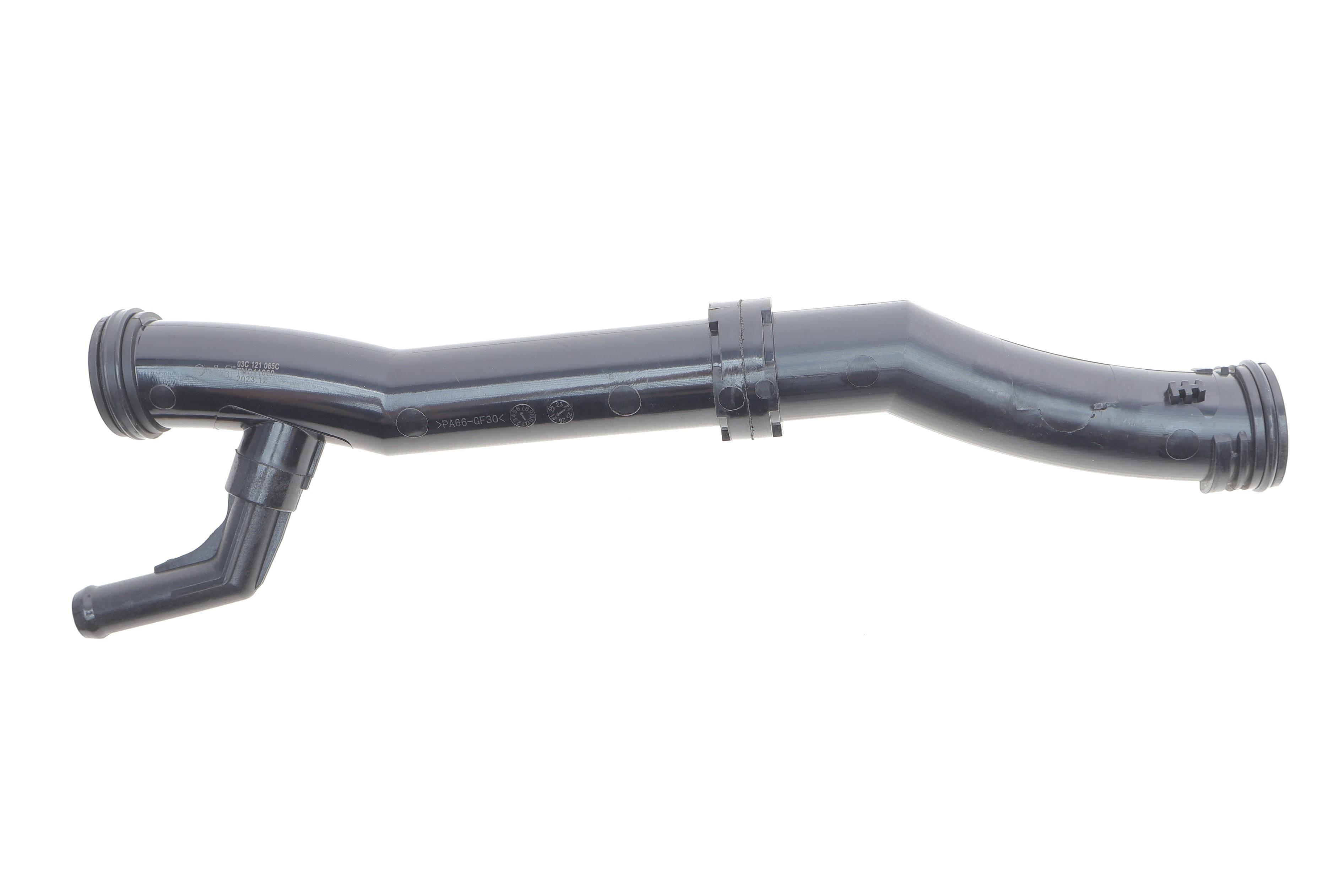 Патрубок системи охолодження VW Golf V/Touran 1.4 TSI 05-10