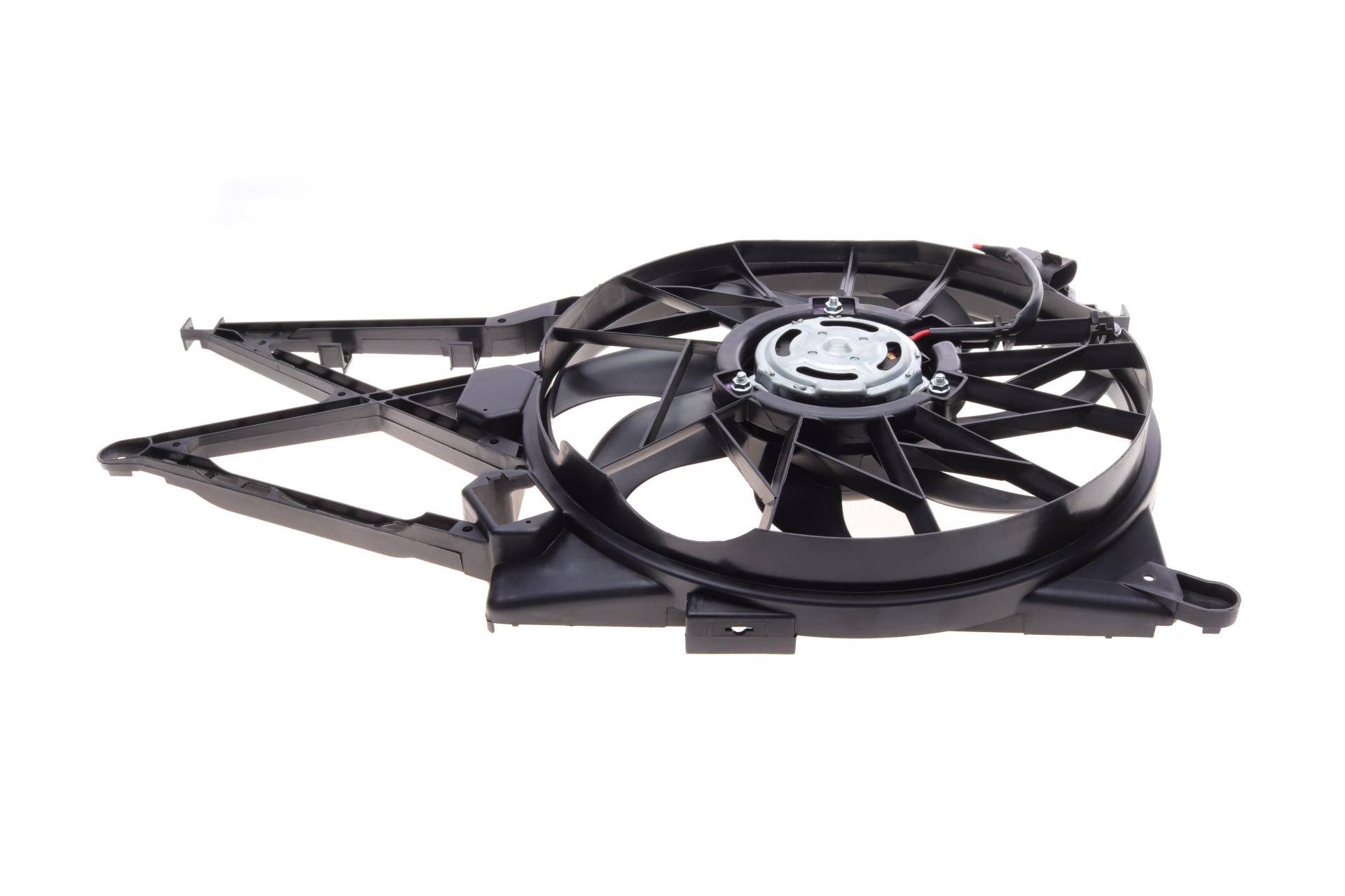 Вентилятор радіатора Opel Astra G 1.7-2.2 98-09/Zafira A 2.0/2.2 00-05 (з дифузором)