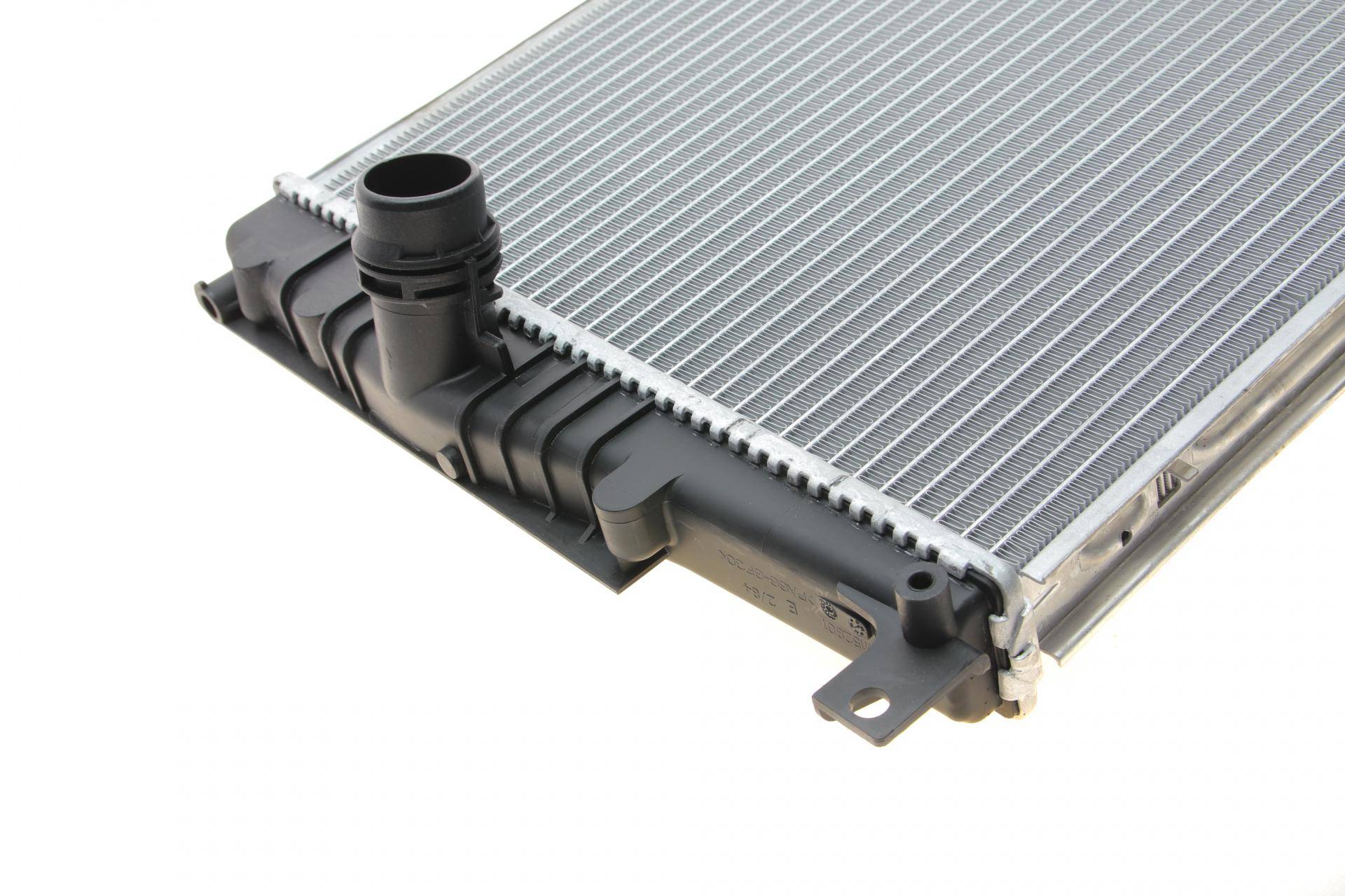 Радіатор охолодження BMW 1 (F20/F21)/3 (F30/F80) 11- B38/B47/N13/N20/N47/N55