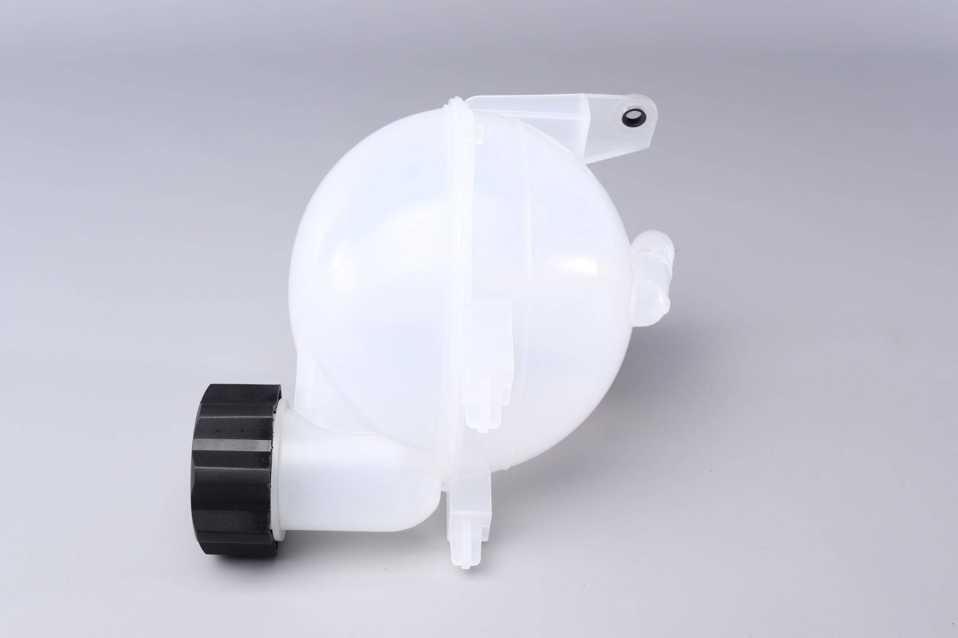 Бачок розширювальний Cirtoen C4 I/Peugeot 307 1.4-2.0 04-