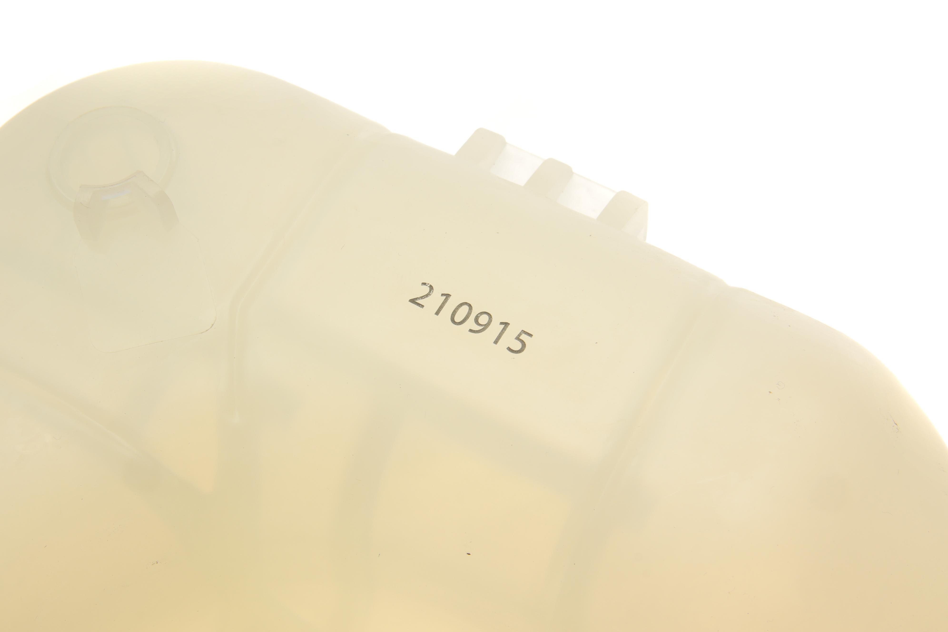 Бачок розширювальний Opel Astra H 04-12