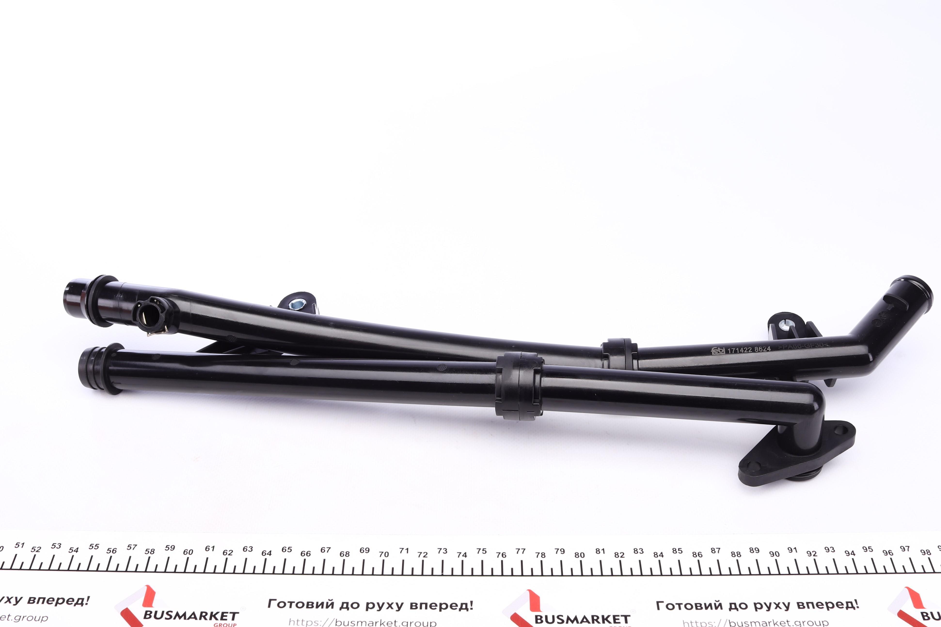 Патрубок системи охолодження MB (W204/207) 07-