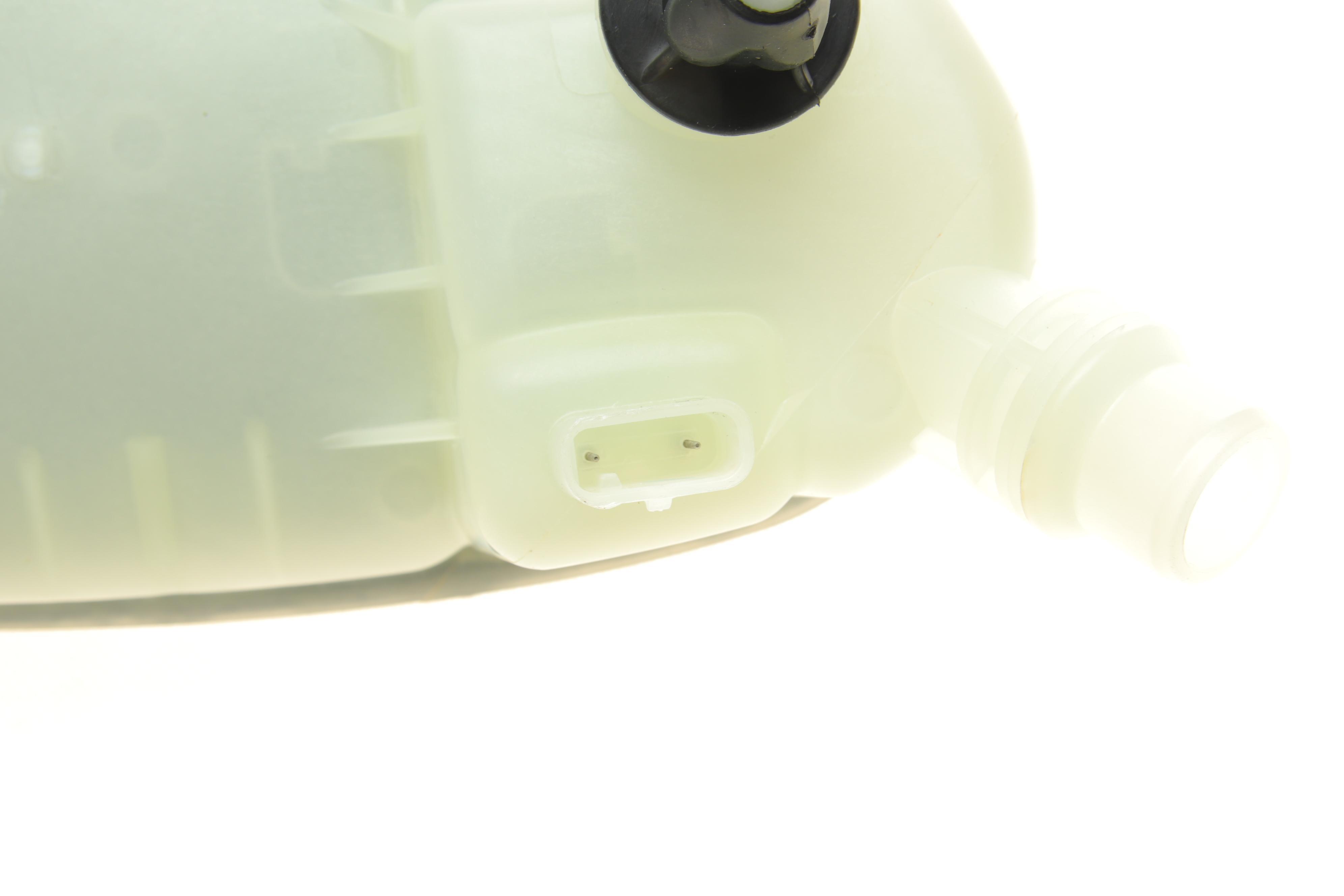 Бачок розширювальний MB A-class (W176) 2.0CDI/2.2CDI 14-18 (з сенсором)