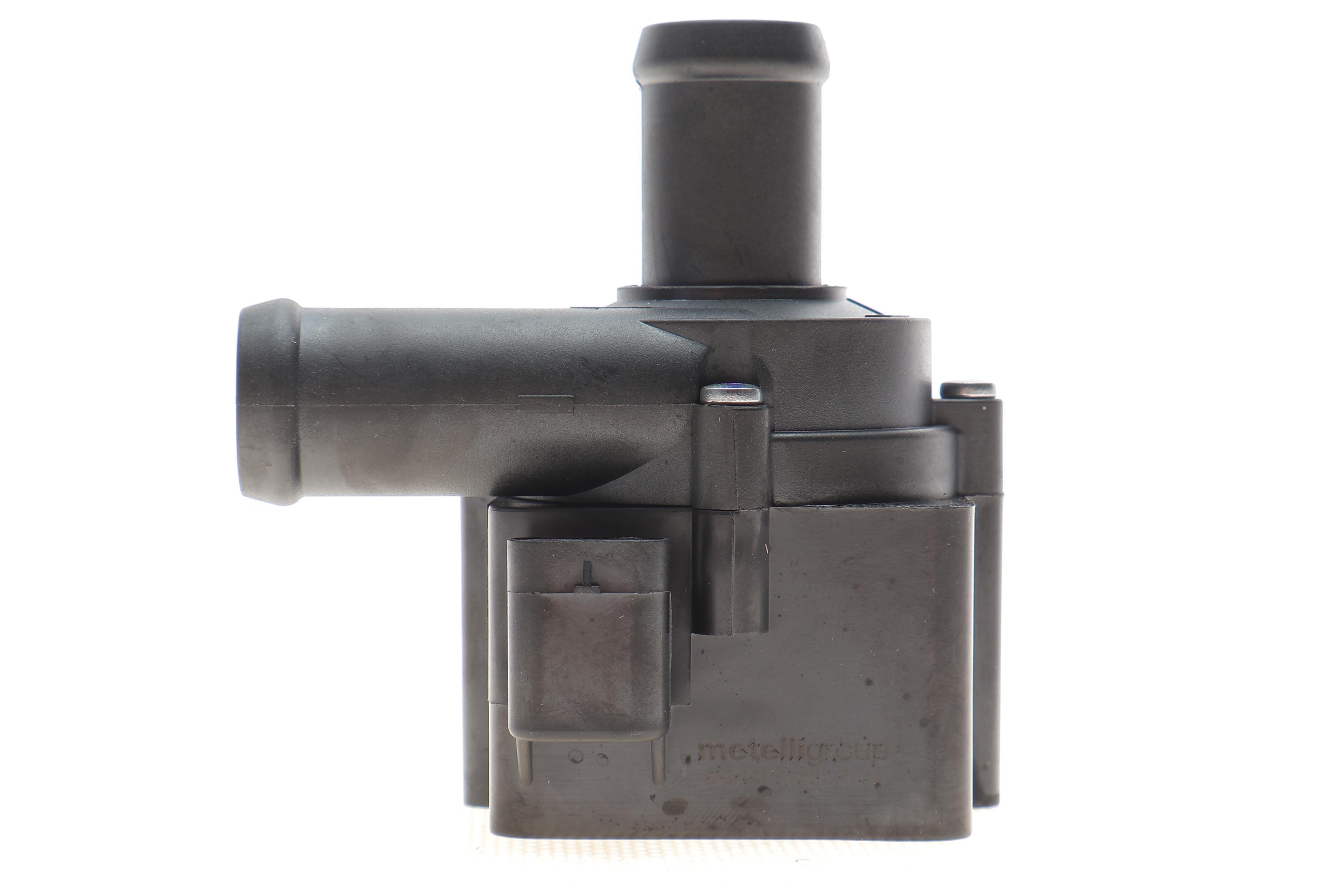 Насос системи охолодження (додатковий) Audi A4/A5/A6/A7/A8/Q5/Q7/Q8 11-