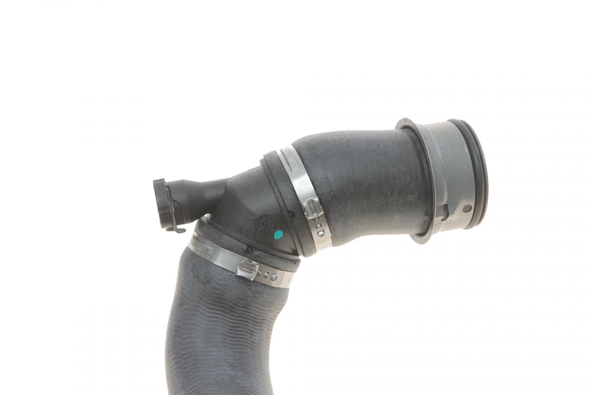 Патрубок радіатора MB E-class (W211) 05-09 (M272)