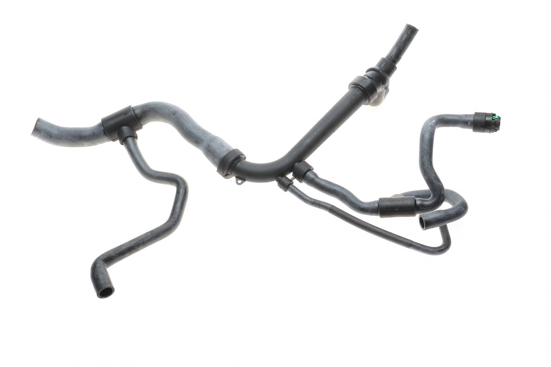 Патрубок радіатора (нижній) Opel Vectra B 1.8-2.0i 95-03