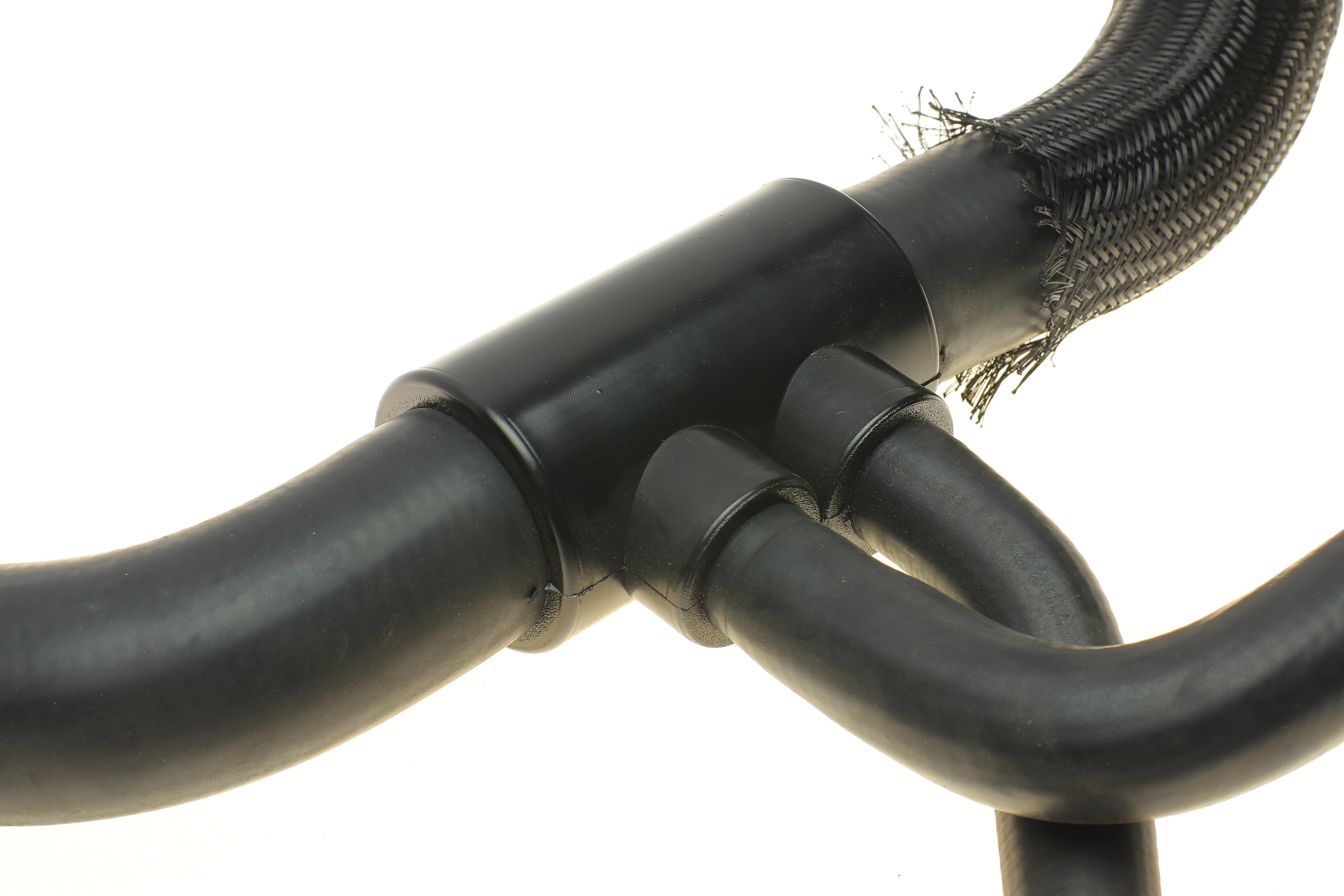 Патрубок радіатора Renault Master 2.3dCi 10-