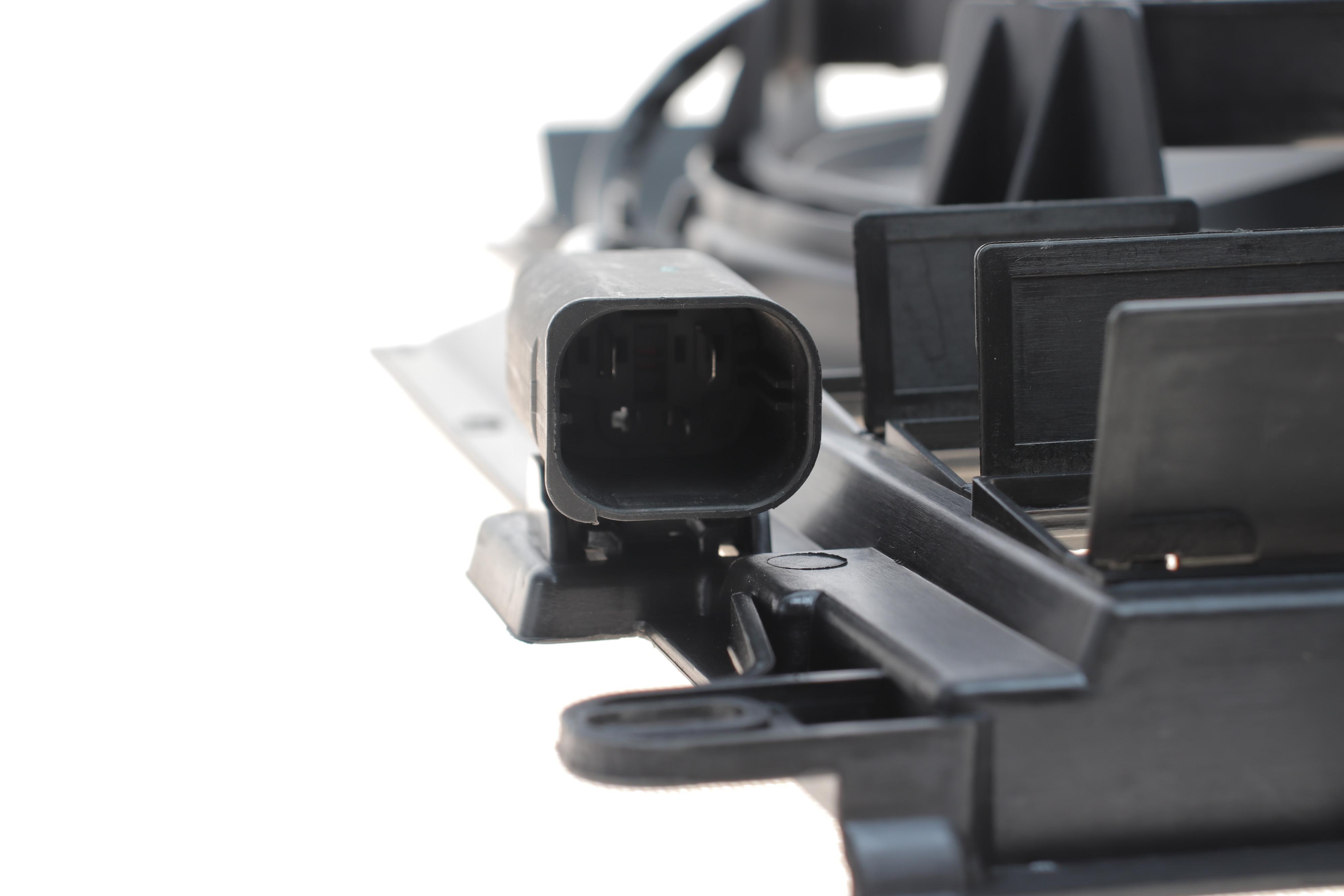 Вентилятор охолодження двигуна BMW 5 (F10) 11-16 N20