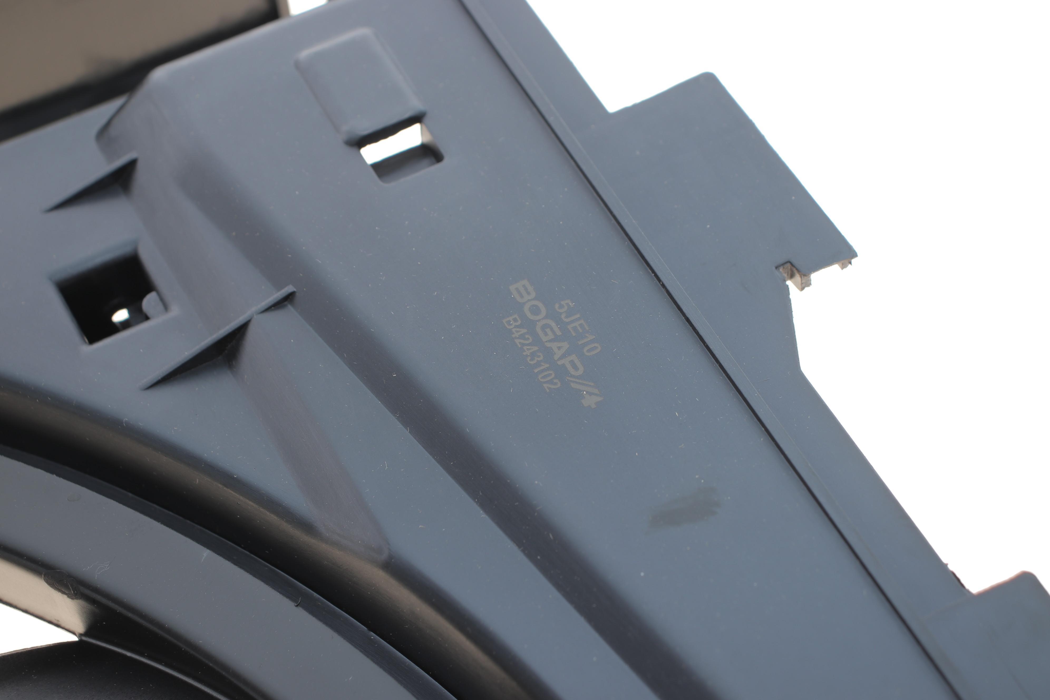 Вентилятор охолодження двигуна BMW 5 (F10) 11-16 N20