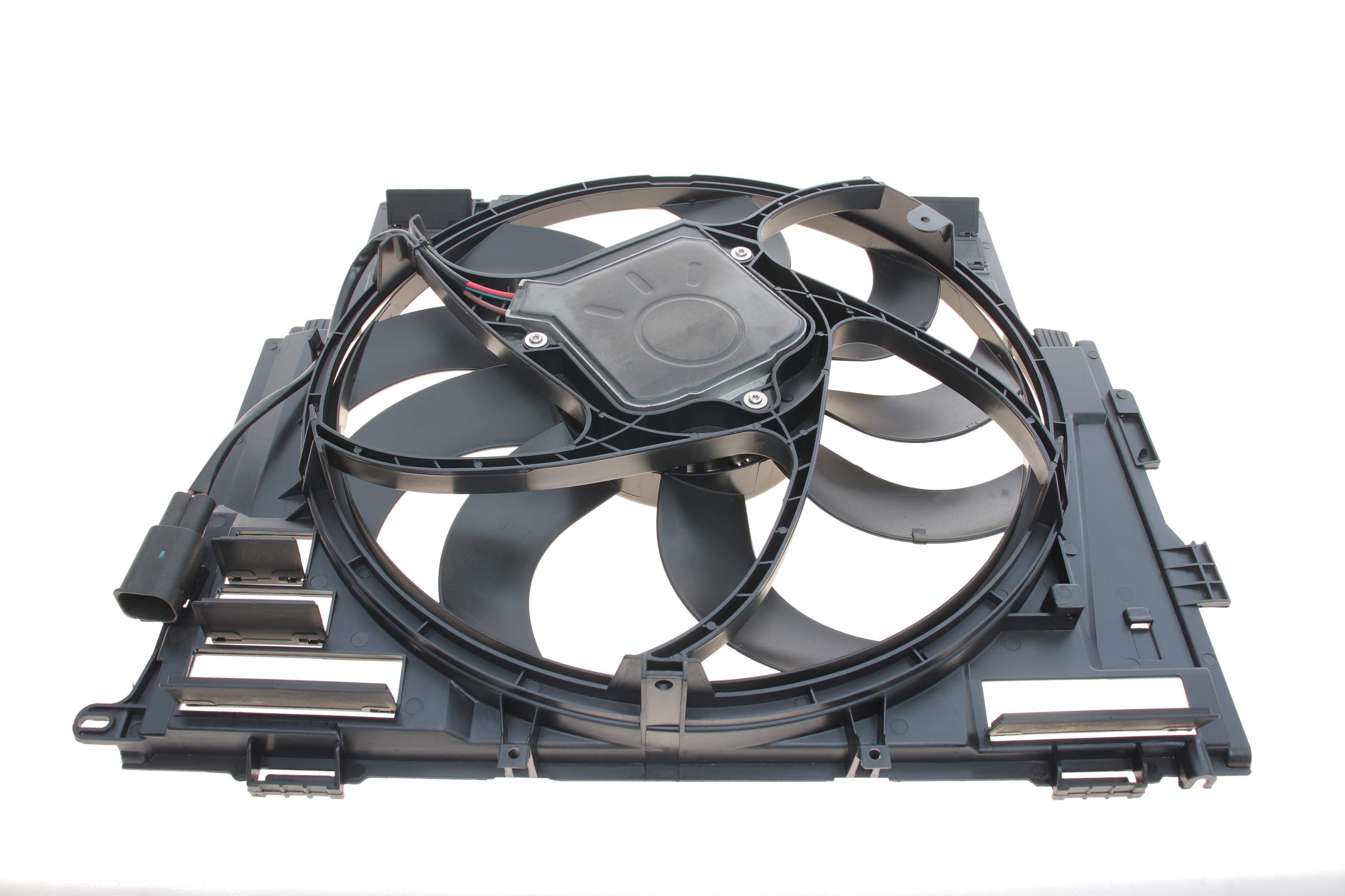 Вентилятор охолодження двигуна BMW 5 (F10) 11-16 N20