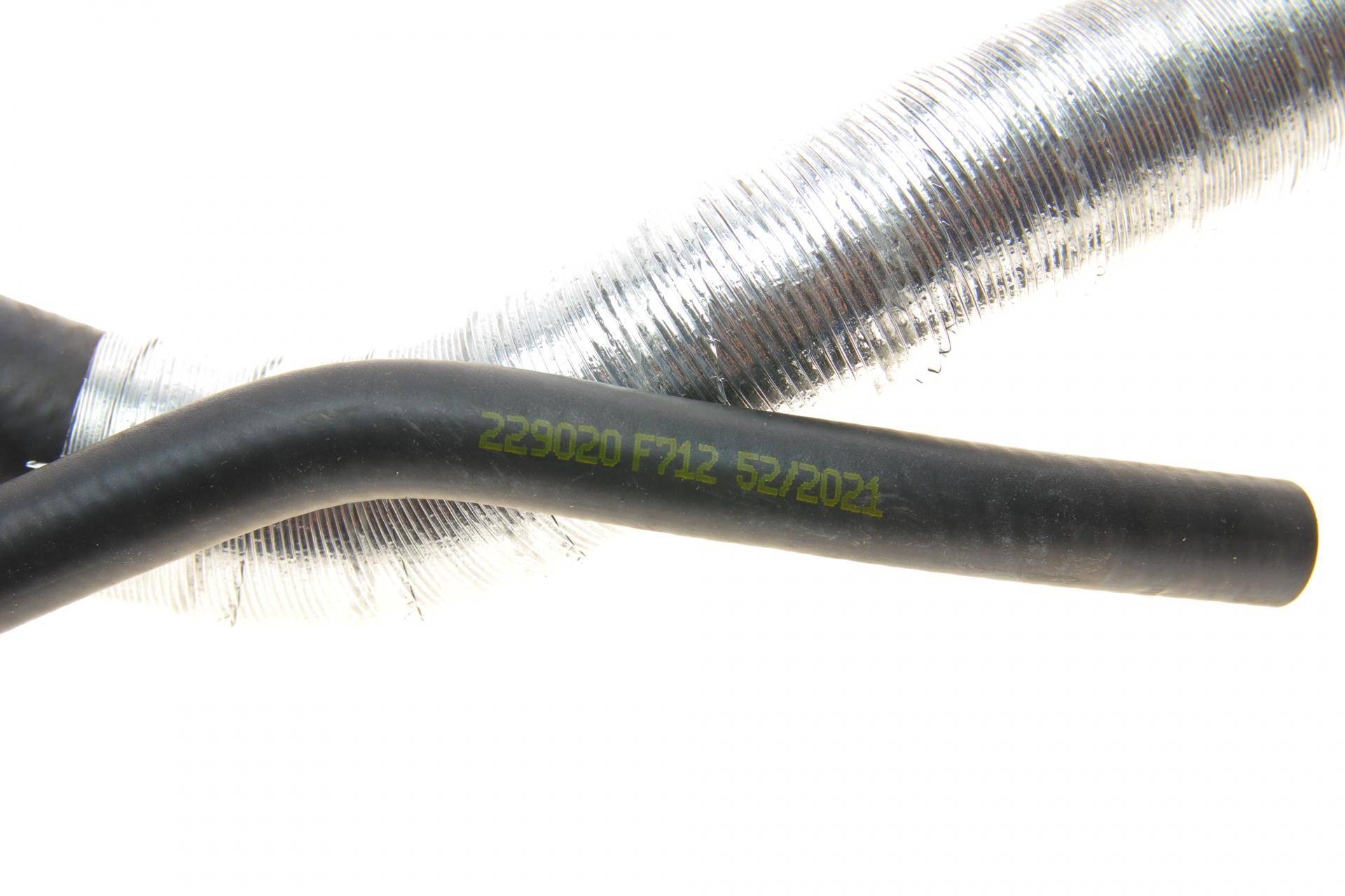 Патрубок радіатора VW Golf 1.2/1.4TSI 08-16