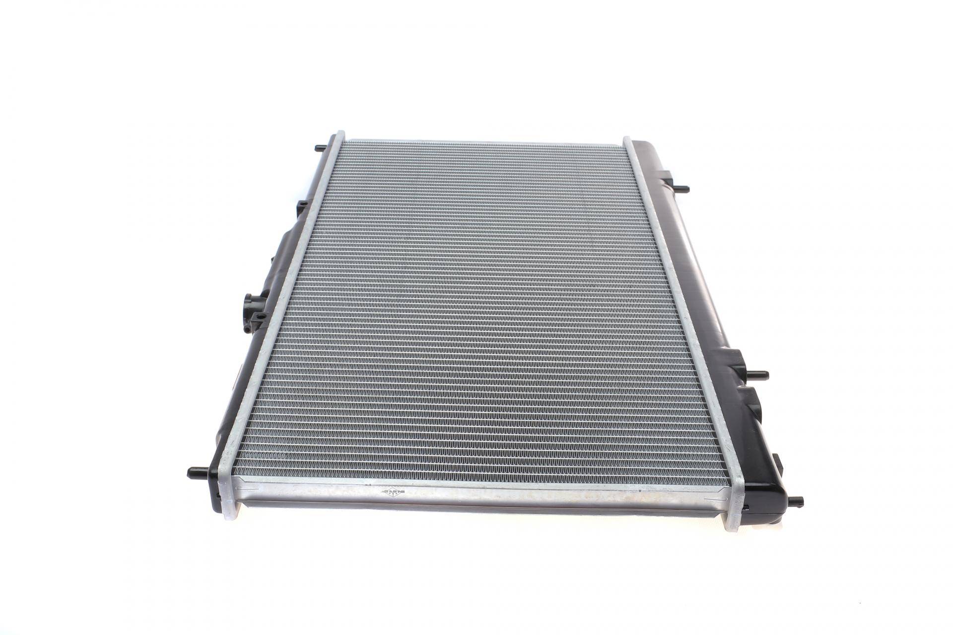 Радіатор охолодження Mitsubishi Galant 2.0-2.5 96-04