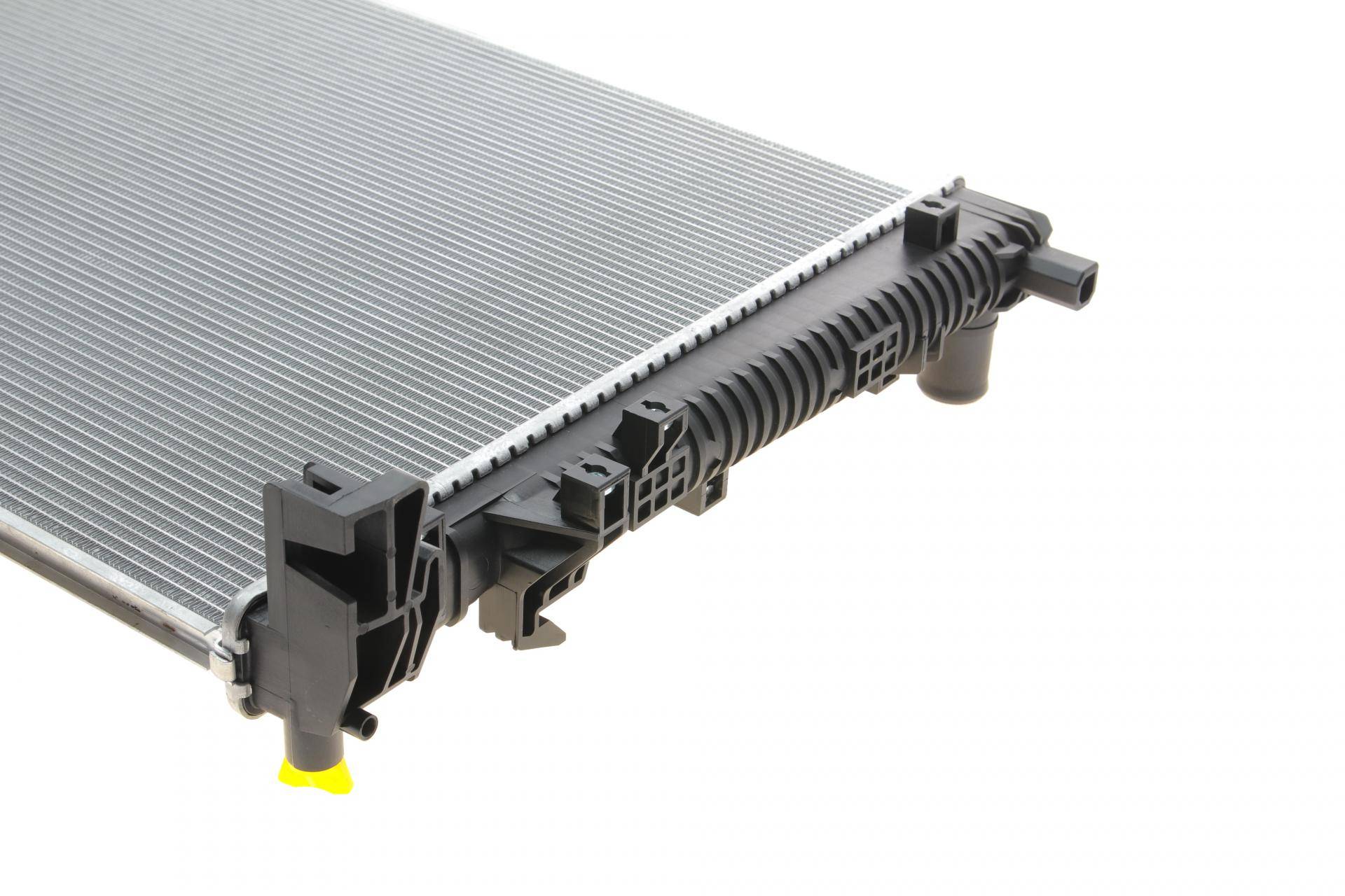 Радіатор охолодження Jeep Cherokee/Chrysler 200 2.4/3.2 V6 13-