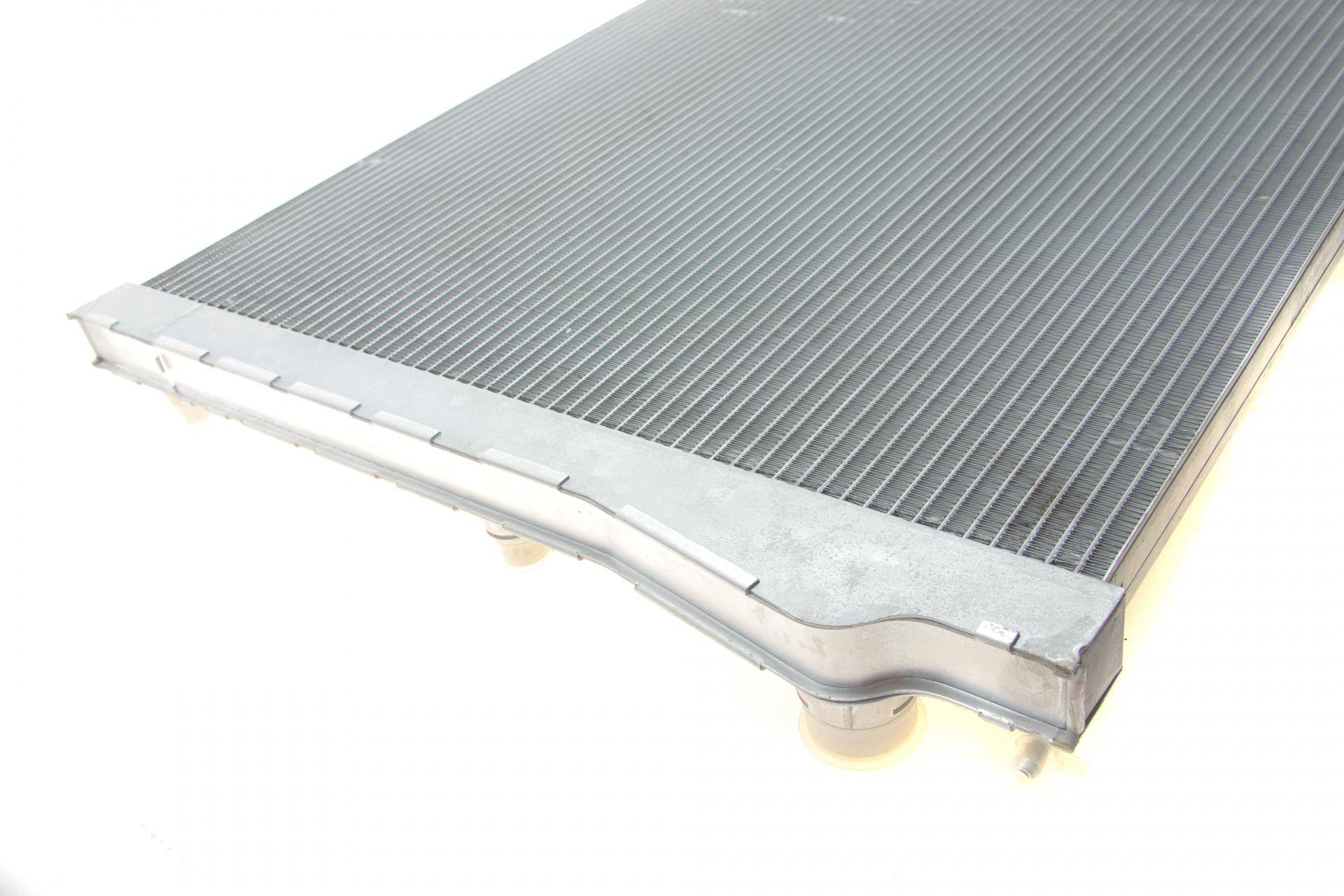 Радіатор охолодження BMW X5 (E70/F15/F85)/X6 (E71/E72/F16/F86) 09-19 N57/N63