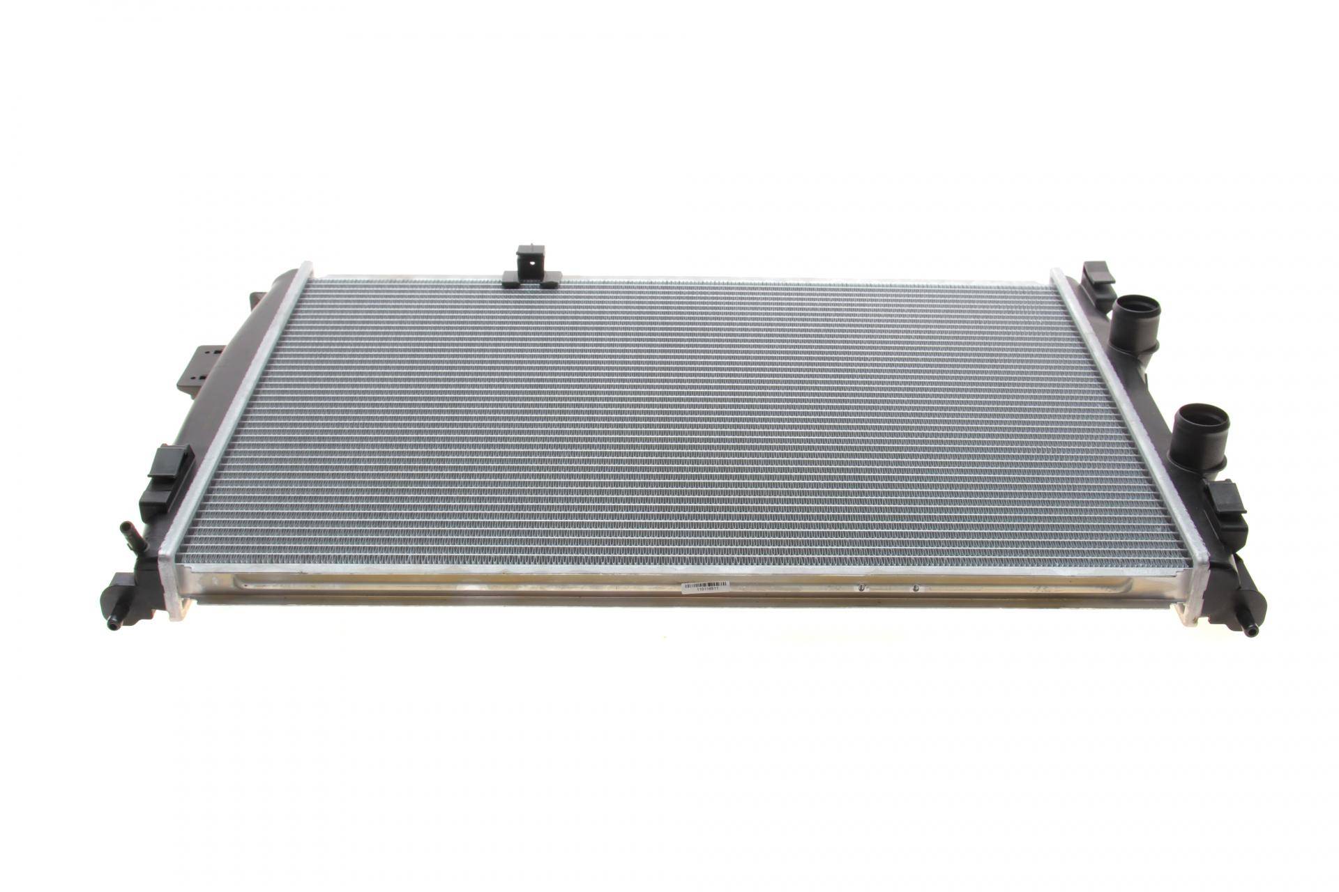 Радіатор охолодження Nissan Qashqai 2.0D 07-14