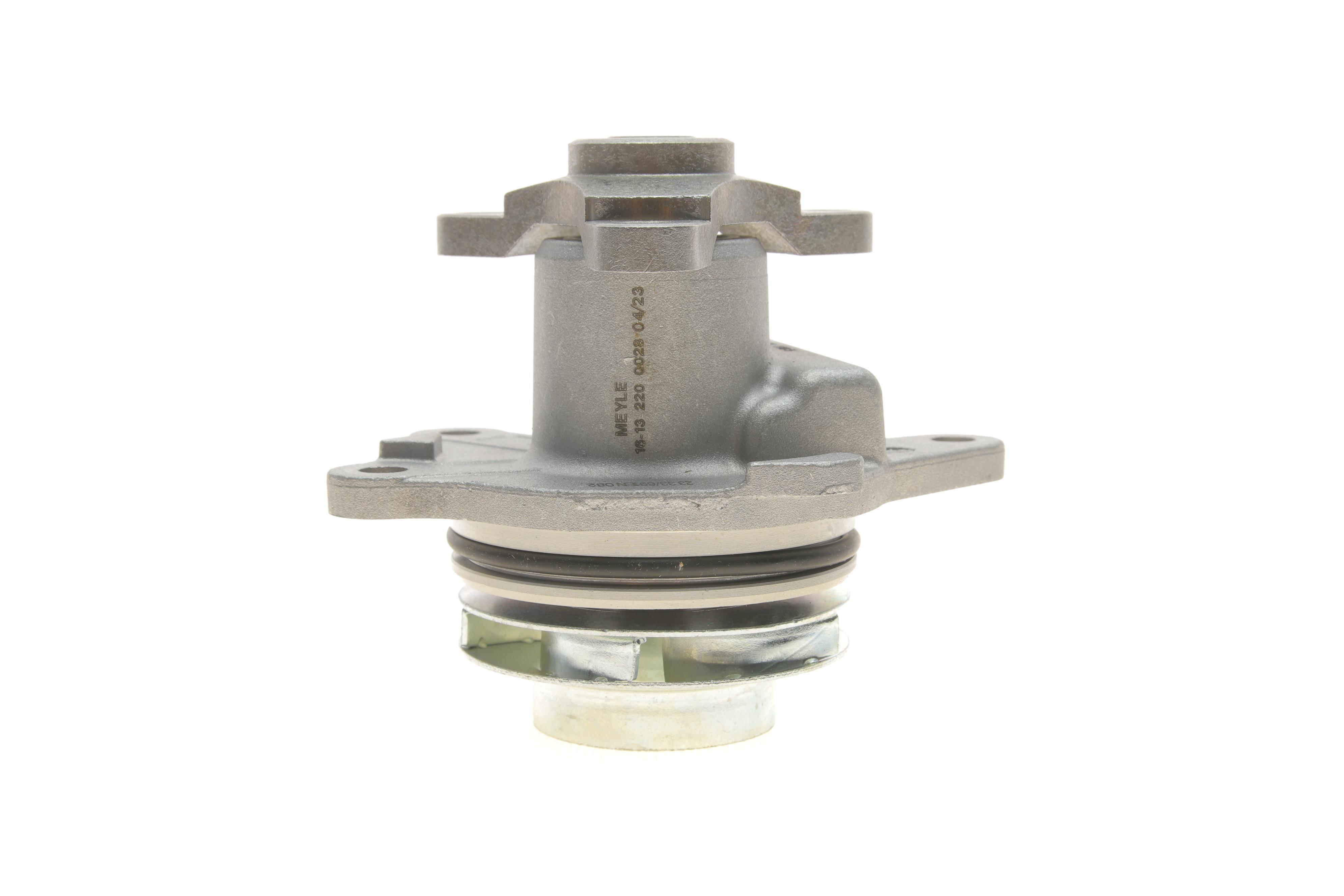 Помпа води Renault Trafic/Scenic/Megane/Opel Vivaro/Nissan Qashqai/X-Trail/MB Vito (W447) 1.6D 11-