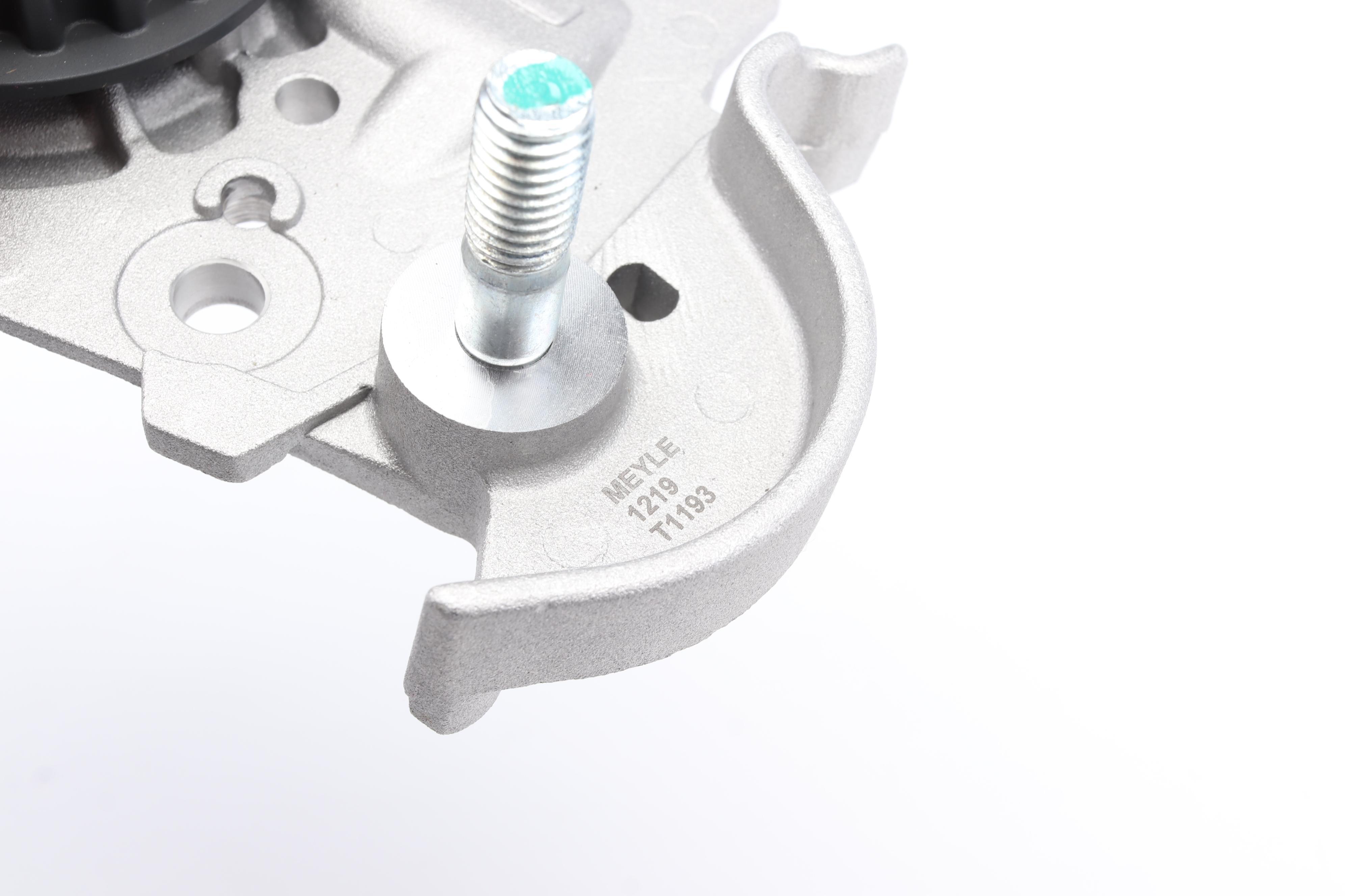 Помпа води Renault Kangoo 1.4-1.6i 96-