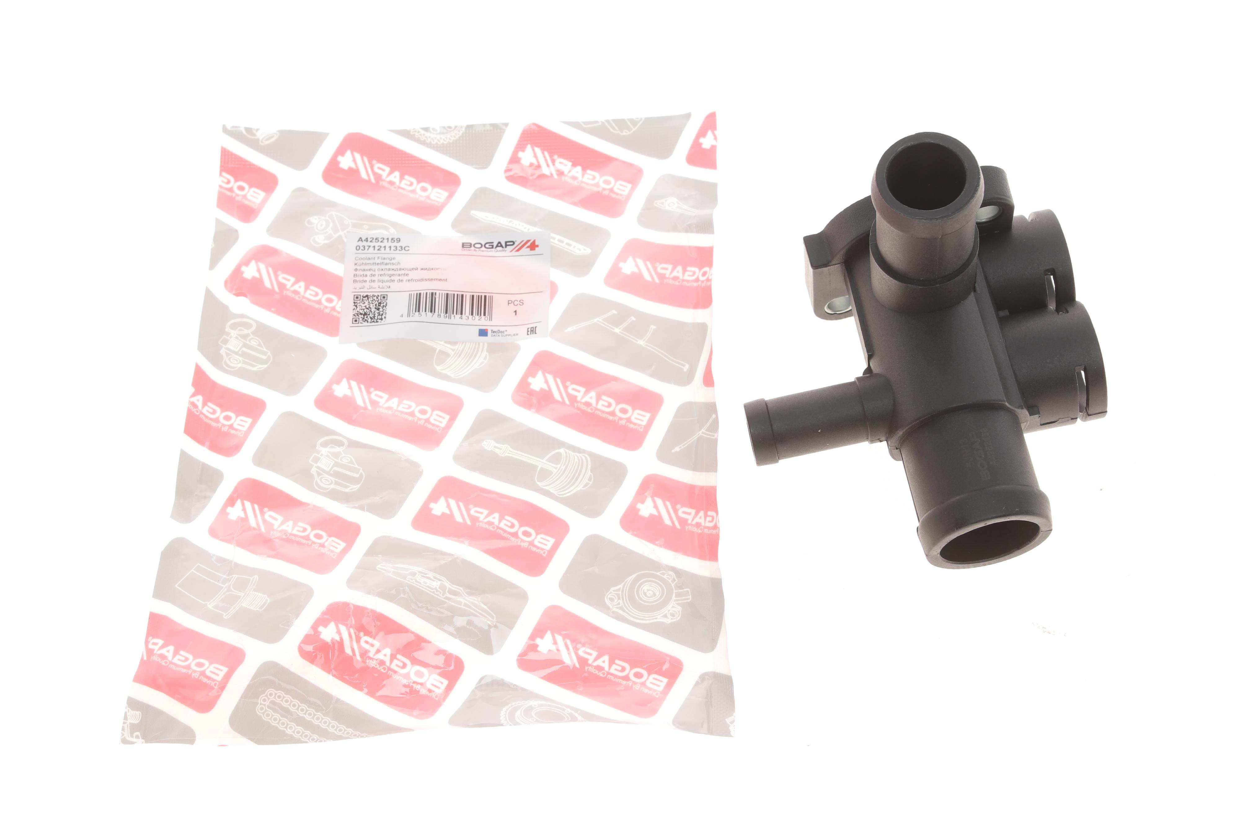 Фланець системи охолодження VW T4 2.0/Golf/Passat/Jetta 1.8 82-03