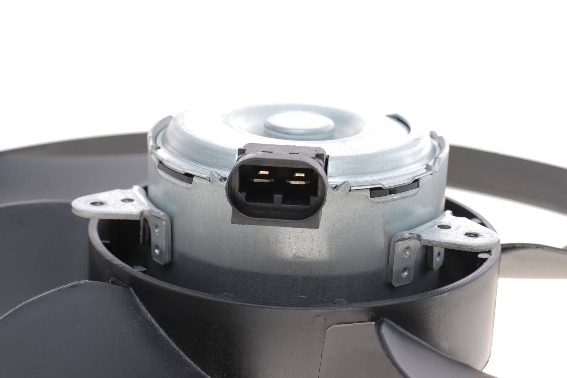 Вентилятор радіатора (електричний) Renault Kangoo 97-