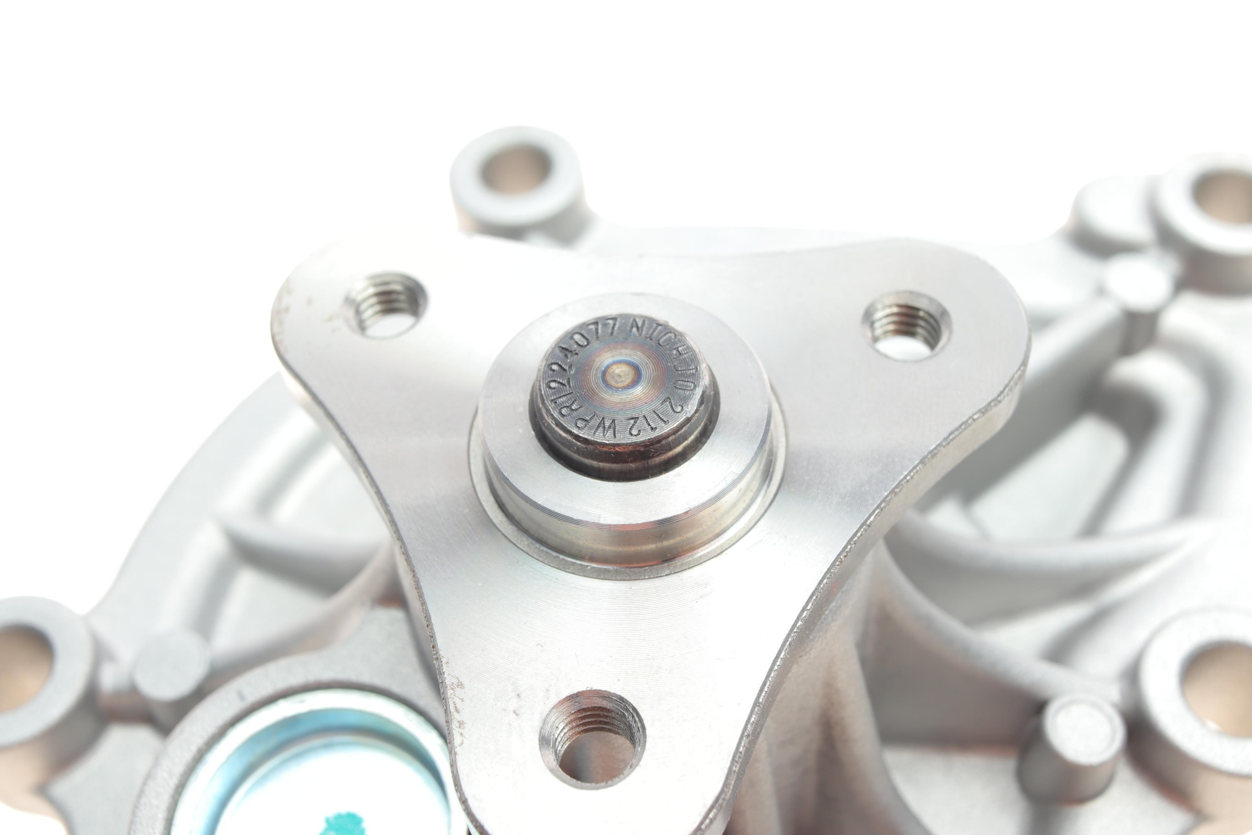 Помпа води BMW 1 (F20/21)/3 (F30/F80) 1.6 11- (N13)/Citroen Berlingo/Peugeot Partner 1.4/1.6 06-