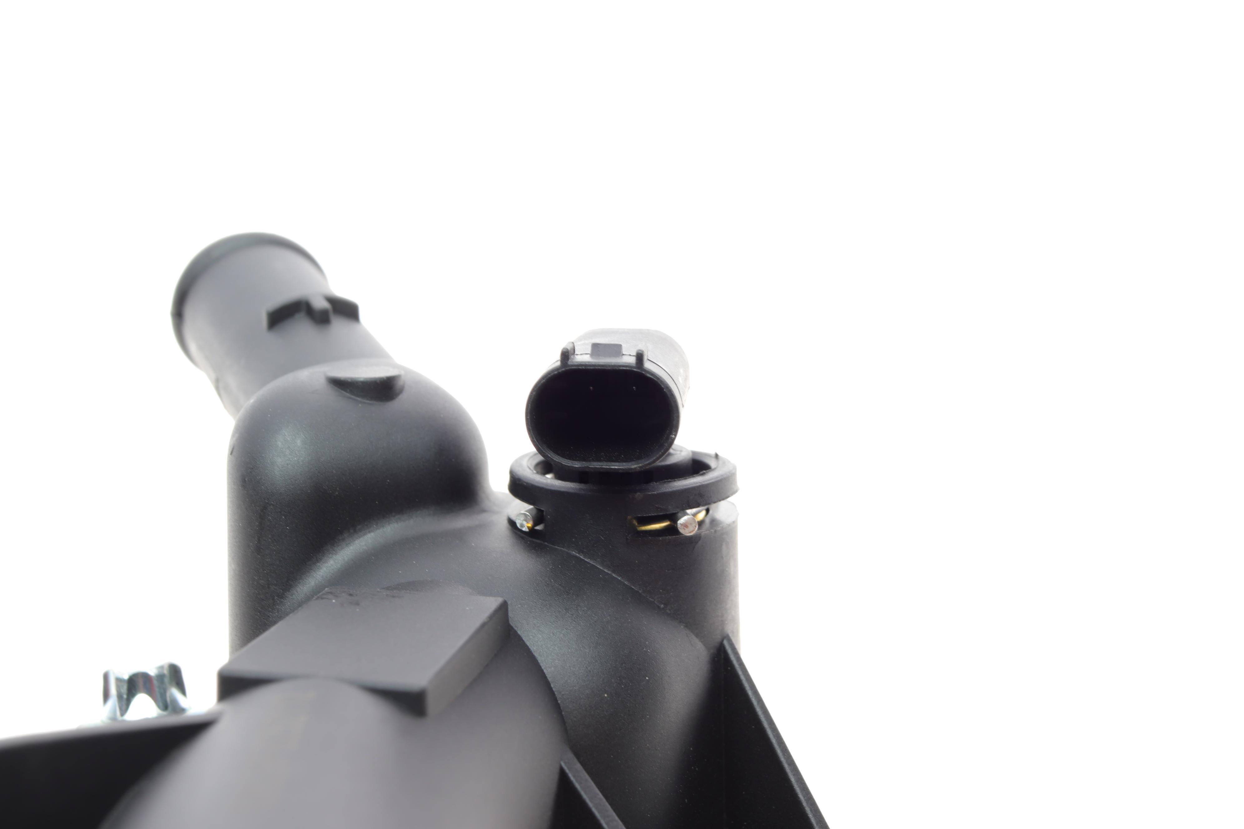 Фланець системи охолодження Opel Astra J/Astra K 1.4 09-15