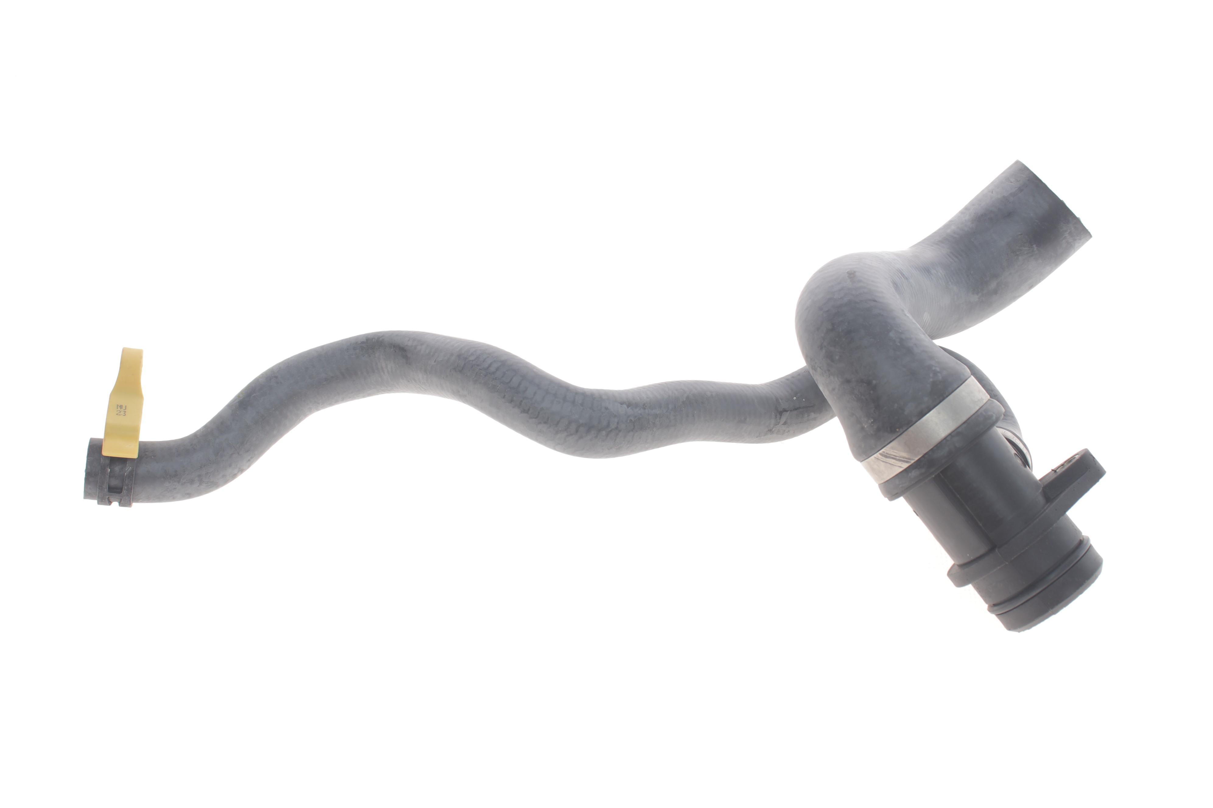 Патрубок радіатора BMW 3 (F30/F80)/5 (F10)/X5 (F15/F85) 10-18 N20/N26