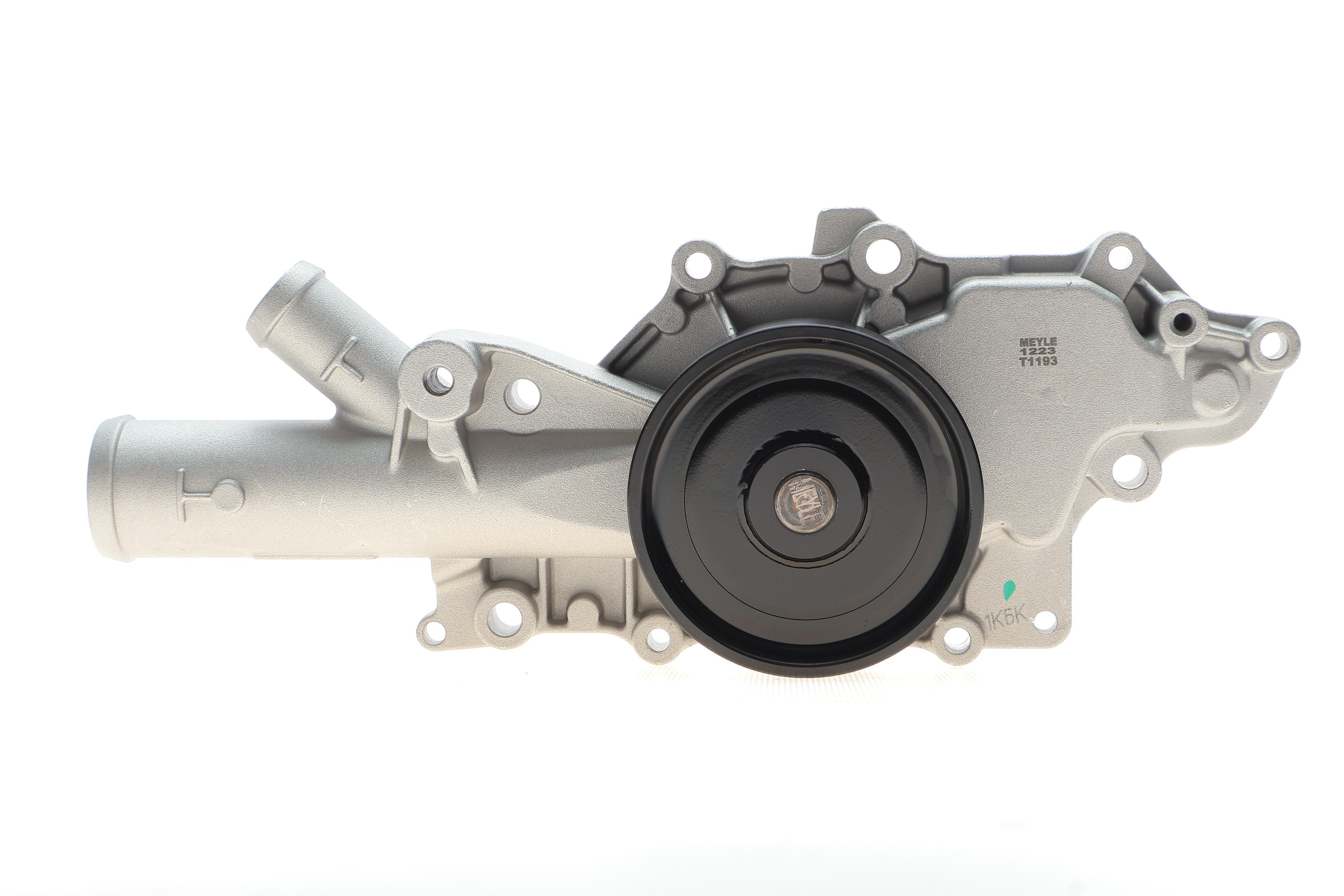 Помпа води MB S-клас (W220)/E-клас (S211/W211) 2.8-3.2 CDI 02-08