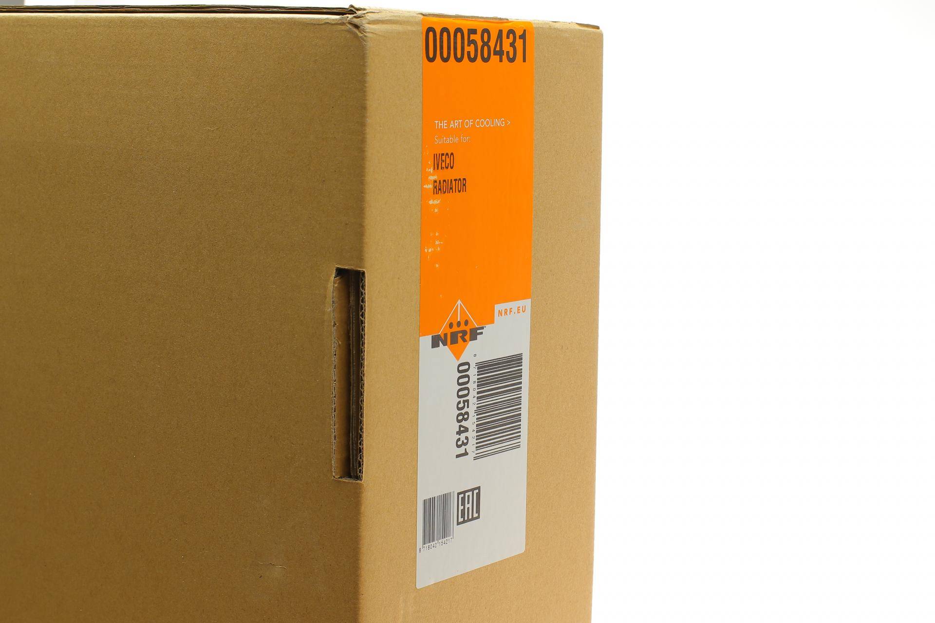 Радіатор охолодження Iveco Daily 3.0 11-