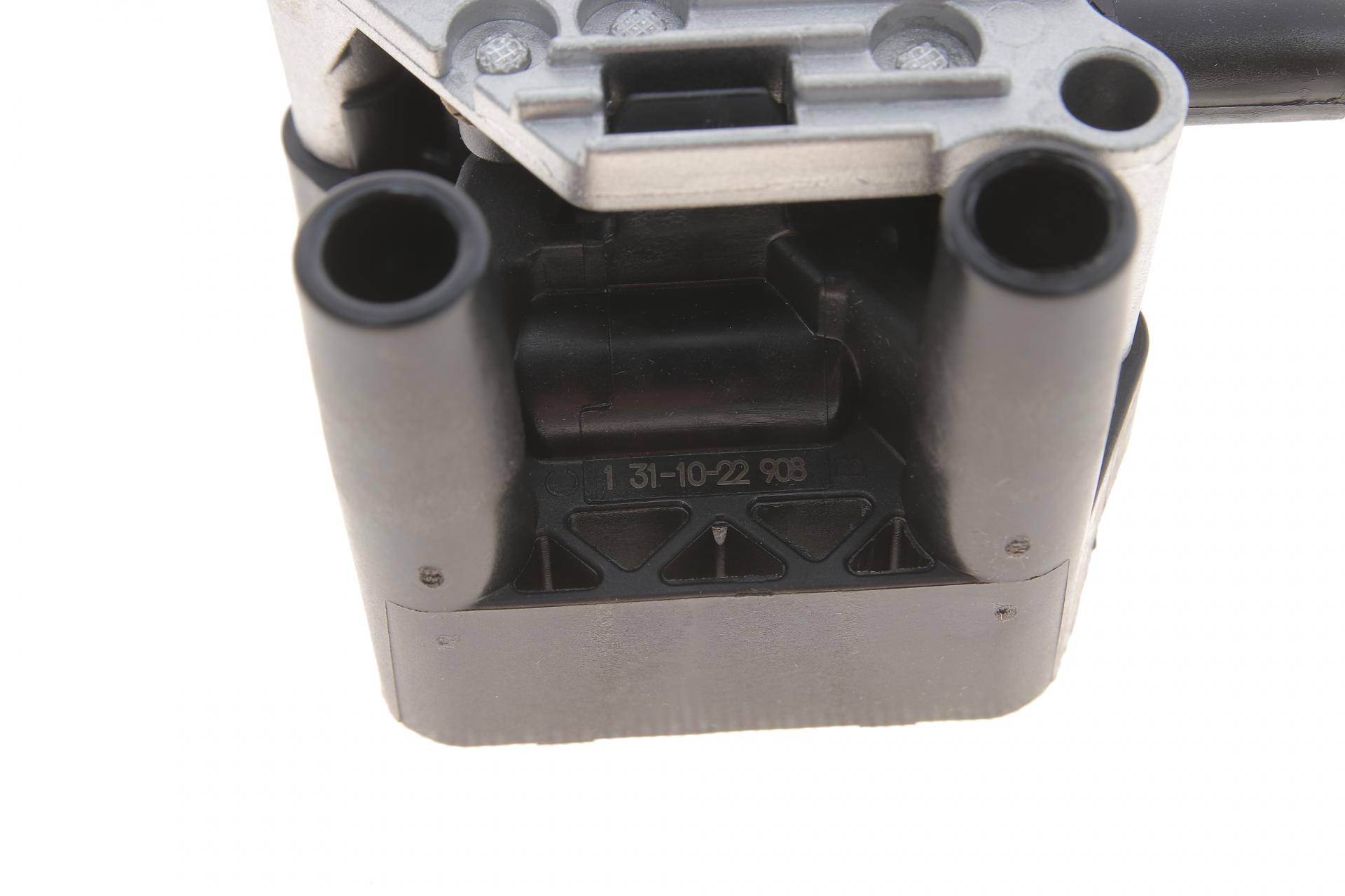 Котушка запалювання VW T5 2.0i 03-15