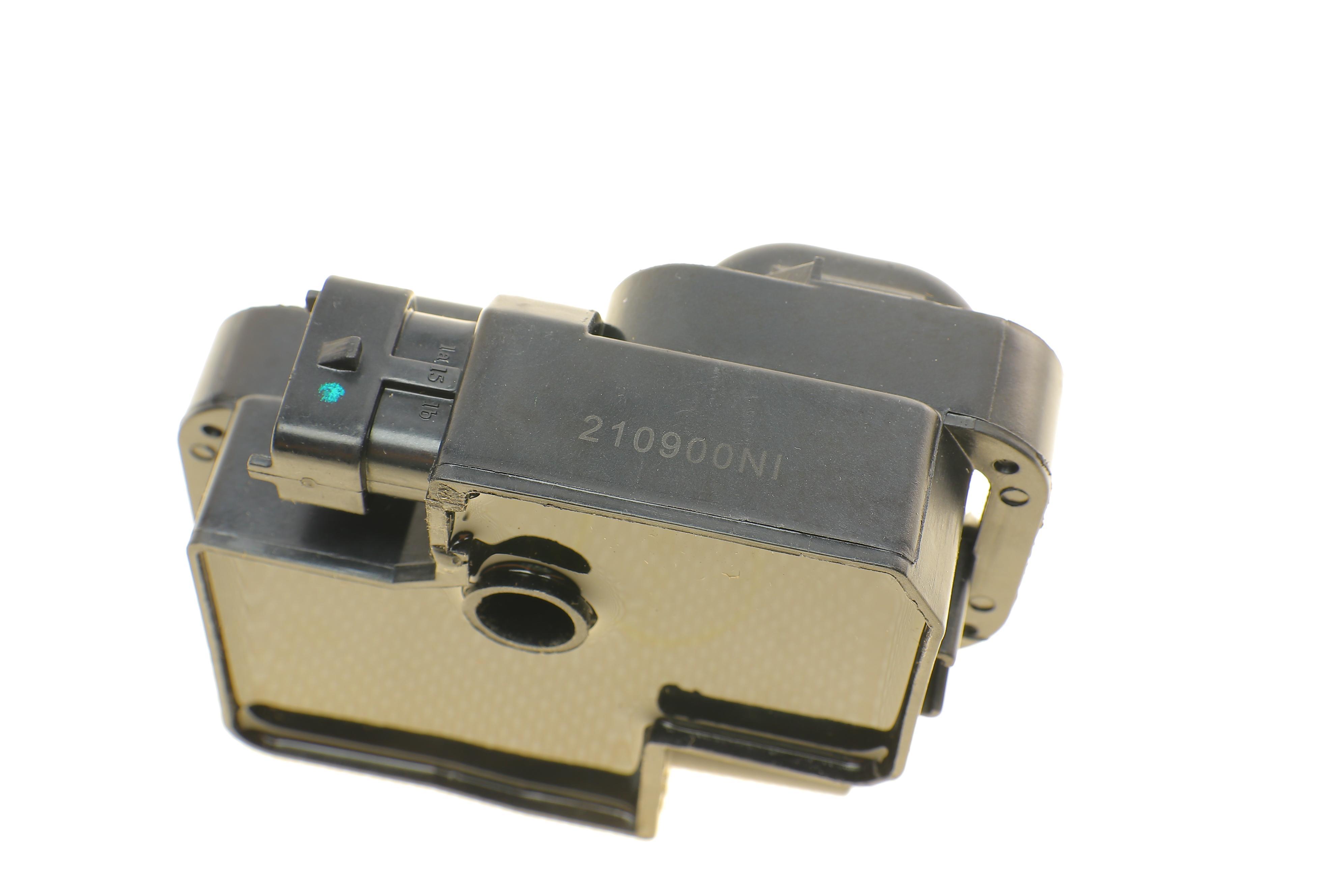 Котушка запалювання MB Vito (W639) 03- (HÜCO)