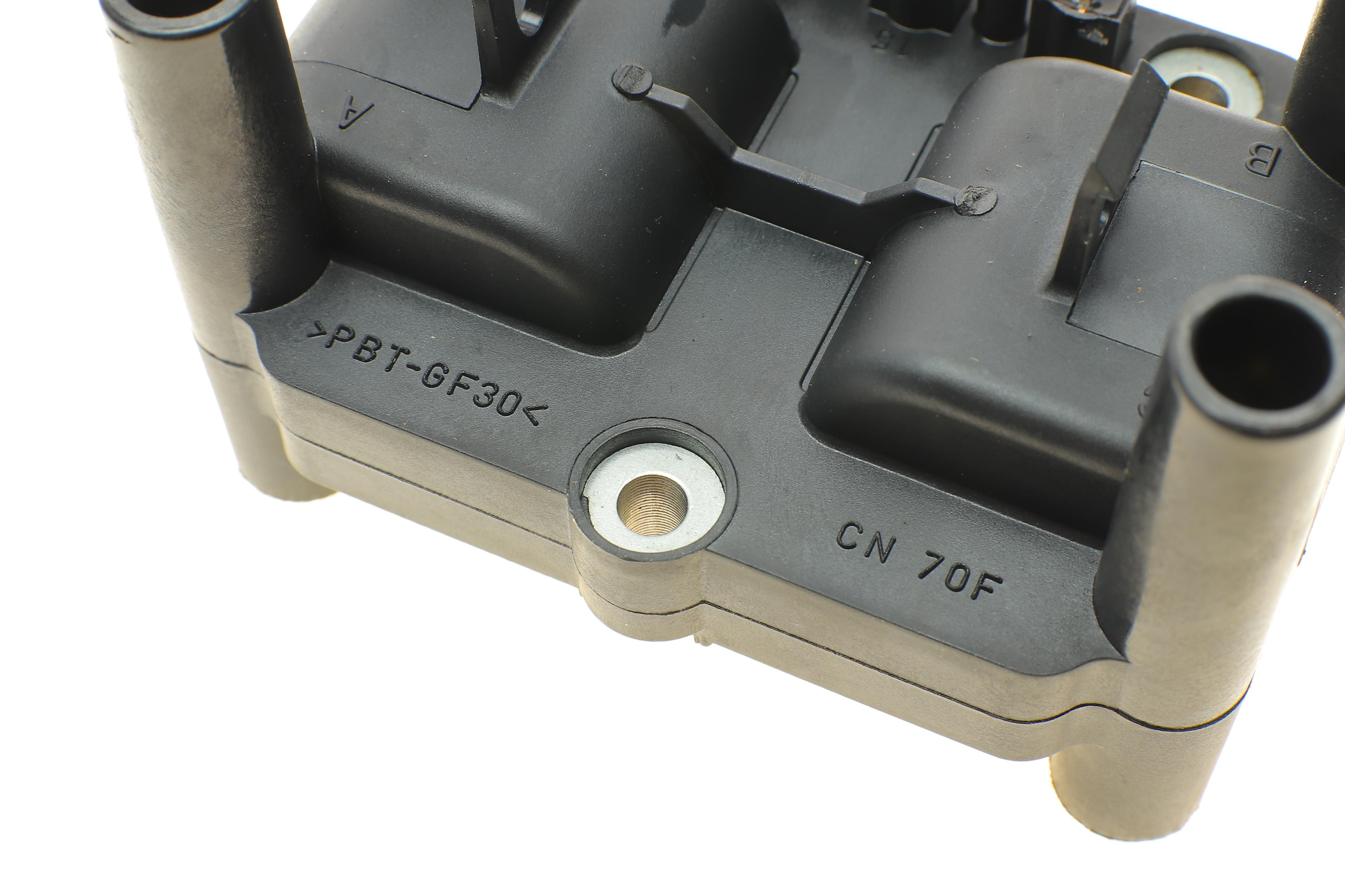 Котушка запалювання VW T5 2.0i/Caddy III 1.2TSI 03-15 (HÜCO)