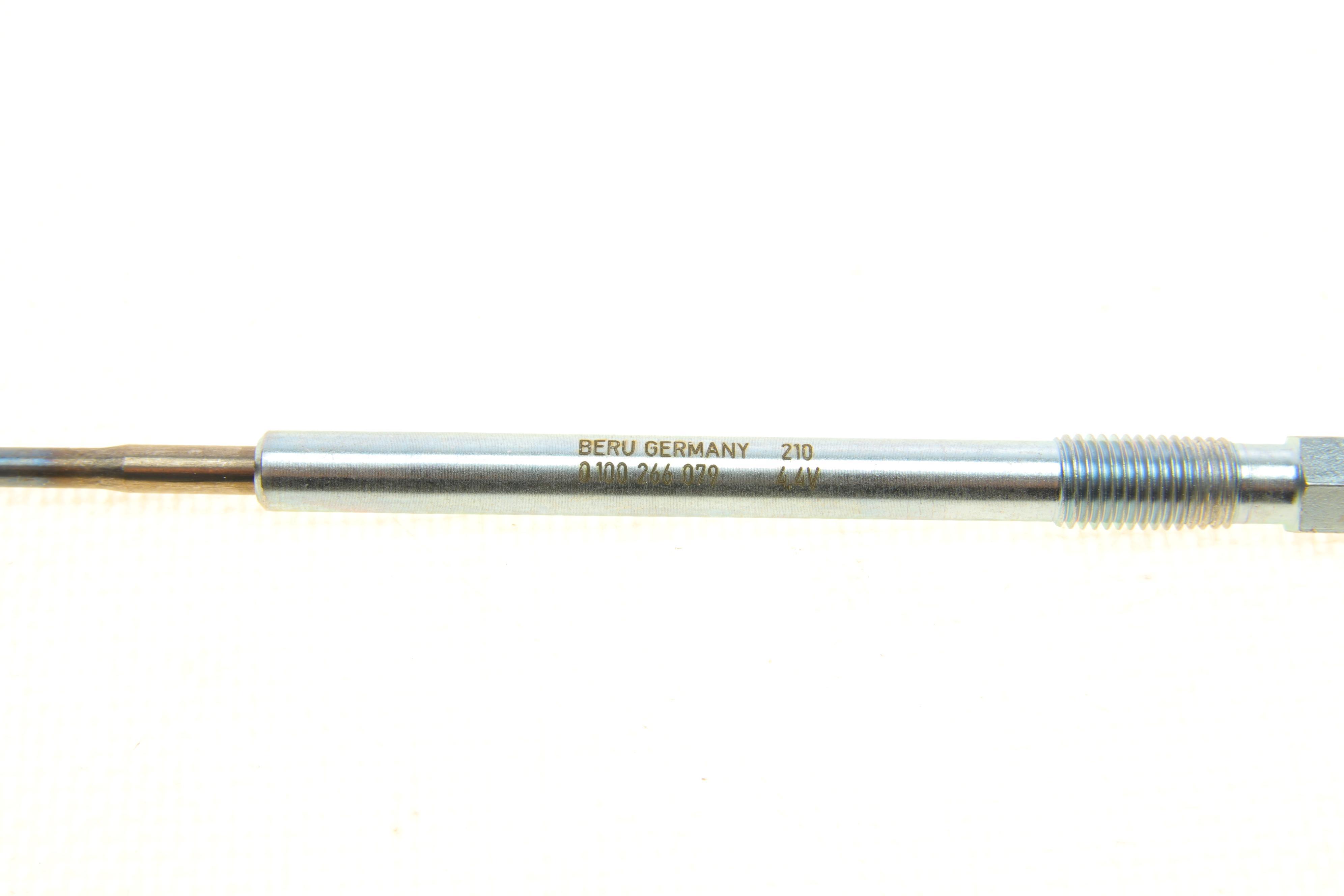 Свічка розжарювання Chevrolet Captiva/Opel Antara 2.2 D 10-