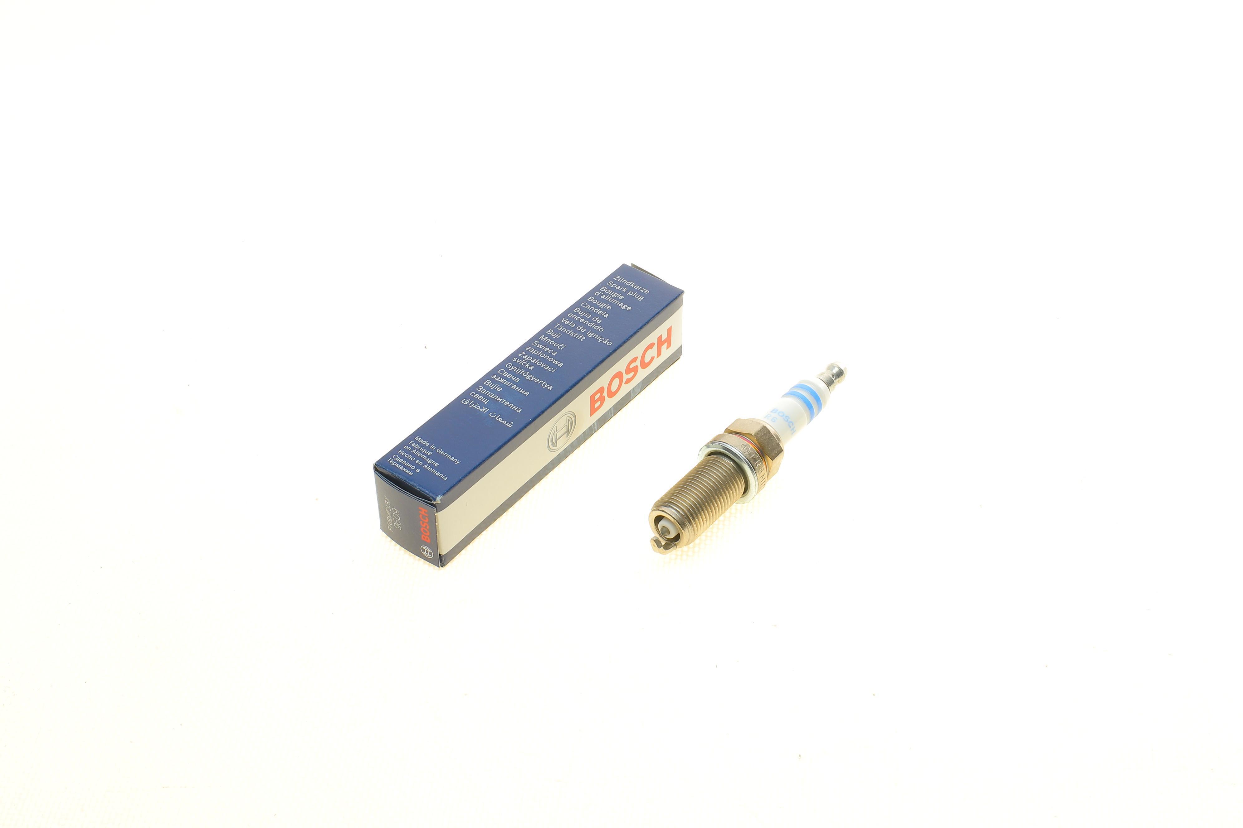 Свічка запалювання Toyota Highlander/Land Cruiser Prado 08-