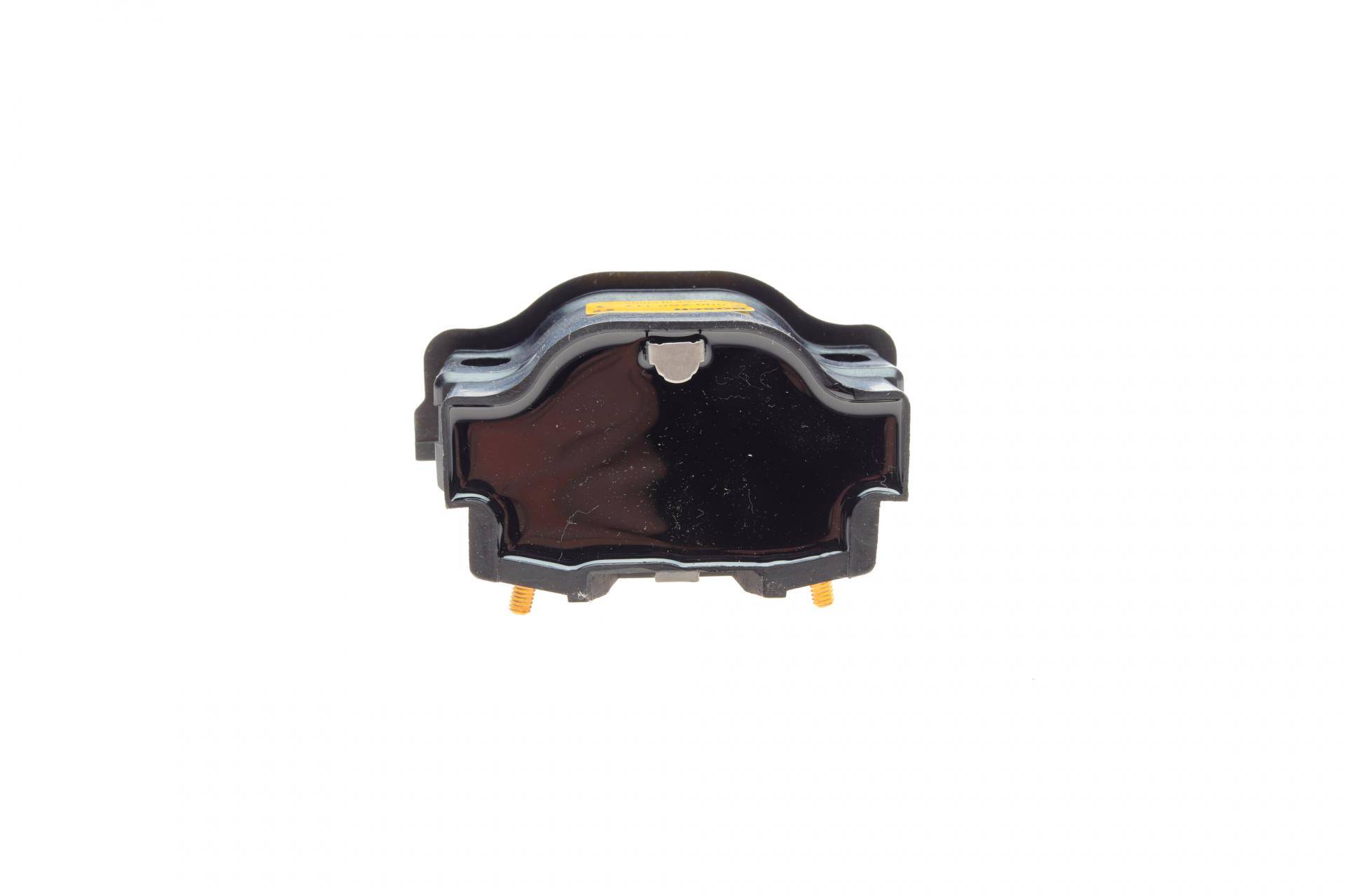 Котушка запалювання Toyota Carine/Corolla/Hiece 1.3-2.4 -04 (14V)