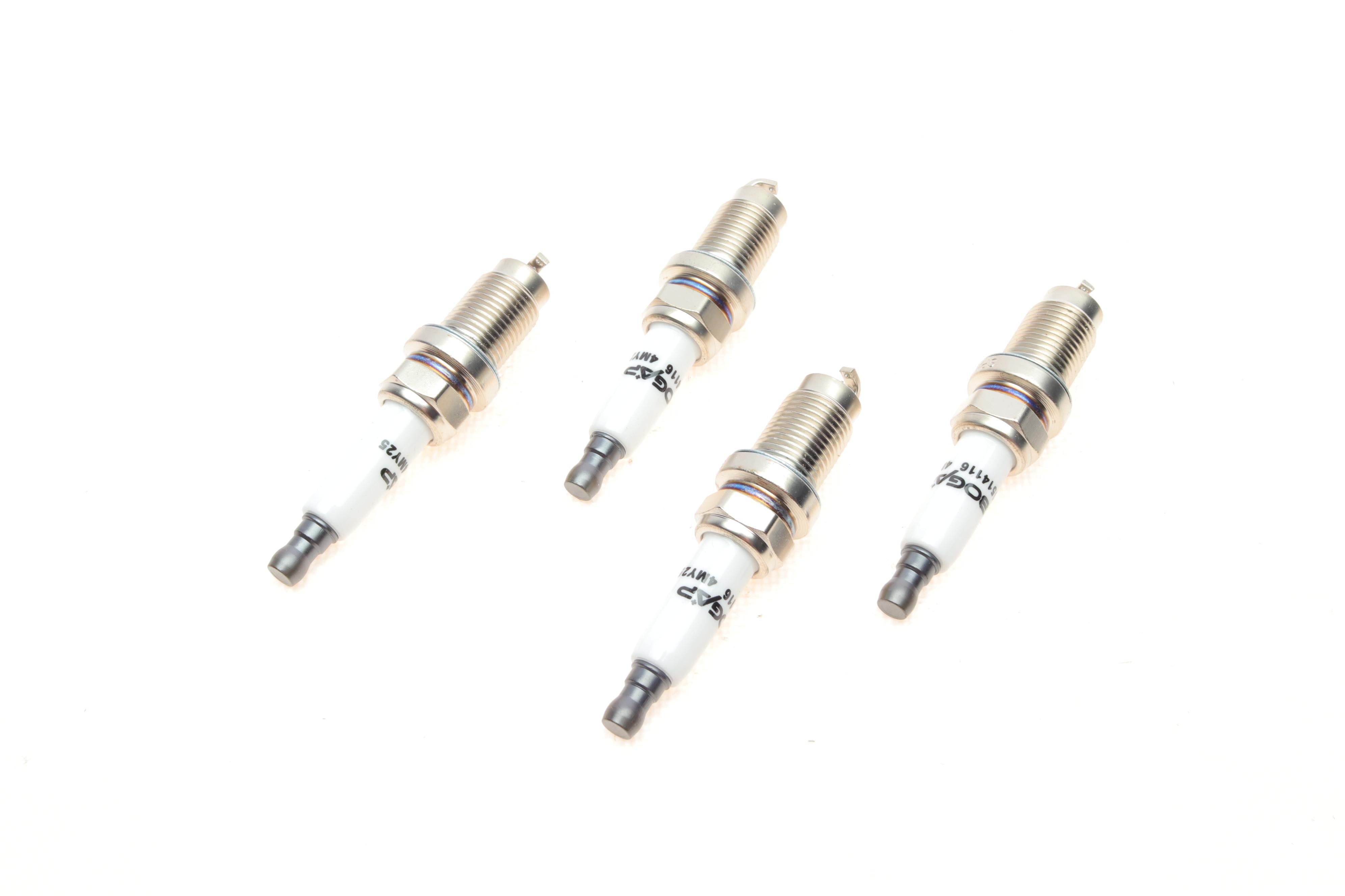 К-кт (4шт) свічок запалювання VW T4 2.8 VR6 00-03