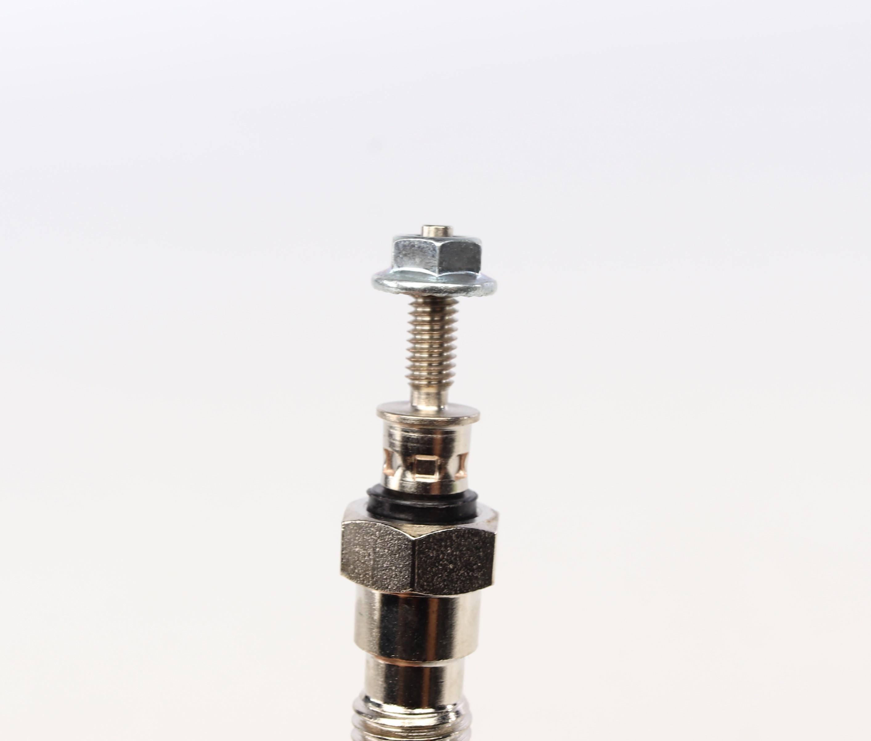 Свічка розжарювання Toyota Land Cruiser 93-02 (11V) (UC51A)