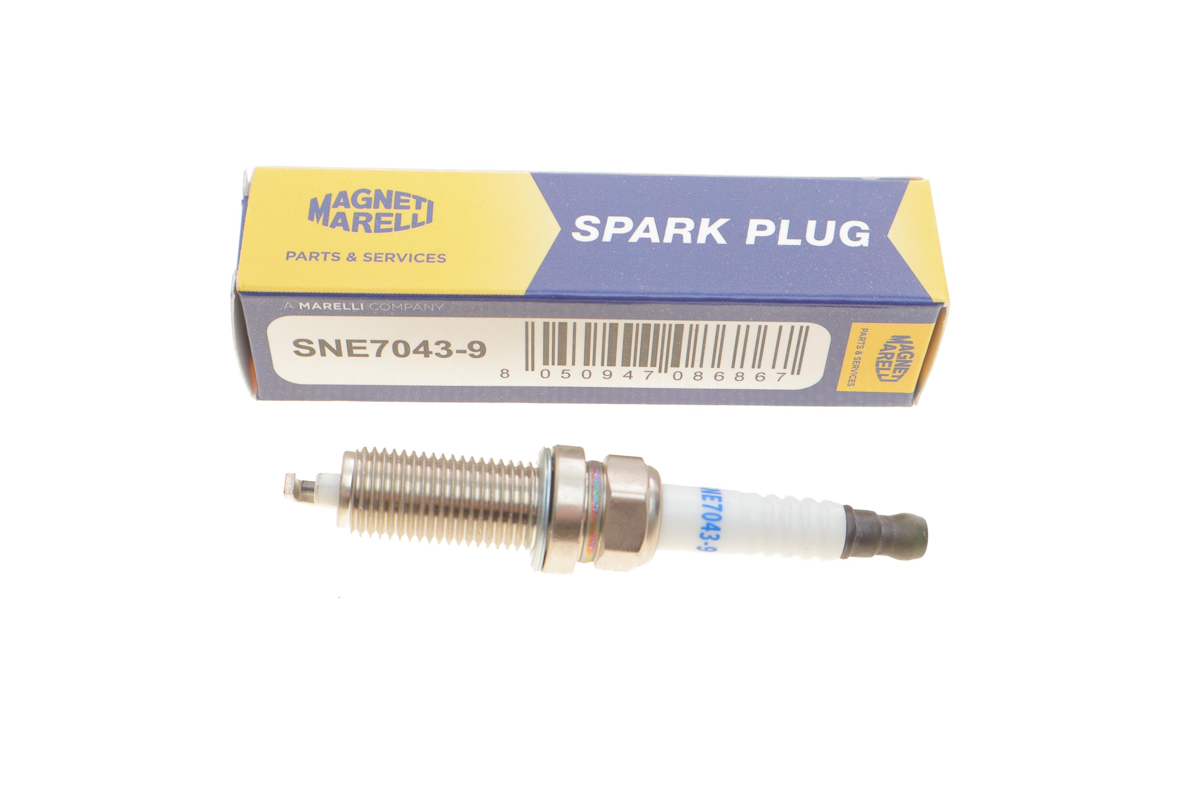 Свічка запалювання Renault Clio III 1.2 16V 05-14/Dacia Logan/Sandero 1.0 Hi-flex 11-12 (SNE7043-9)