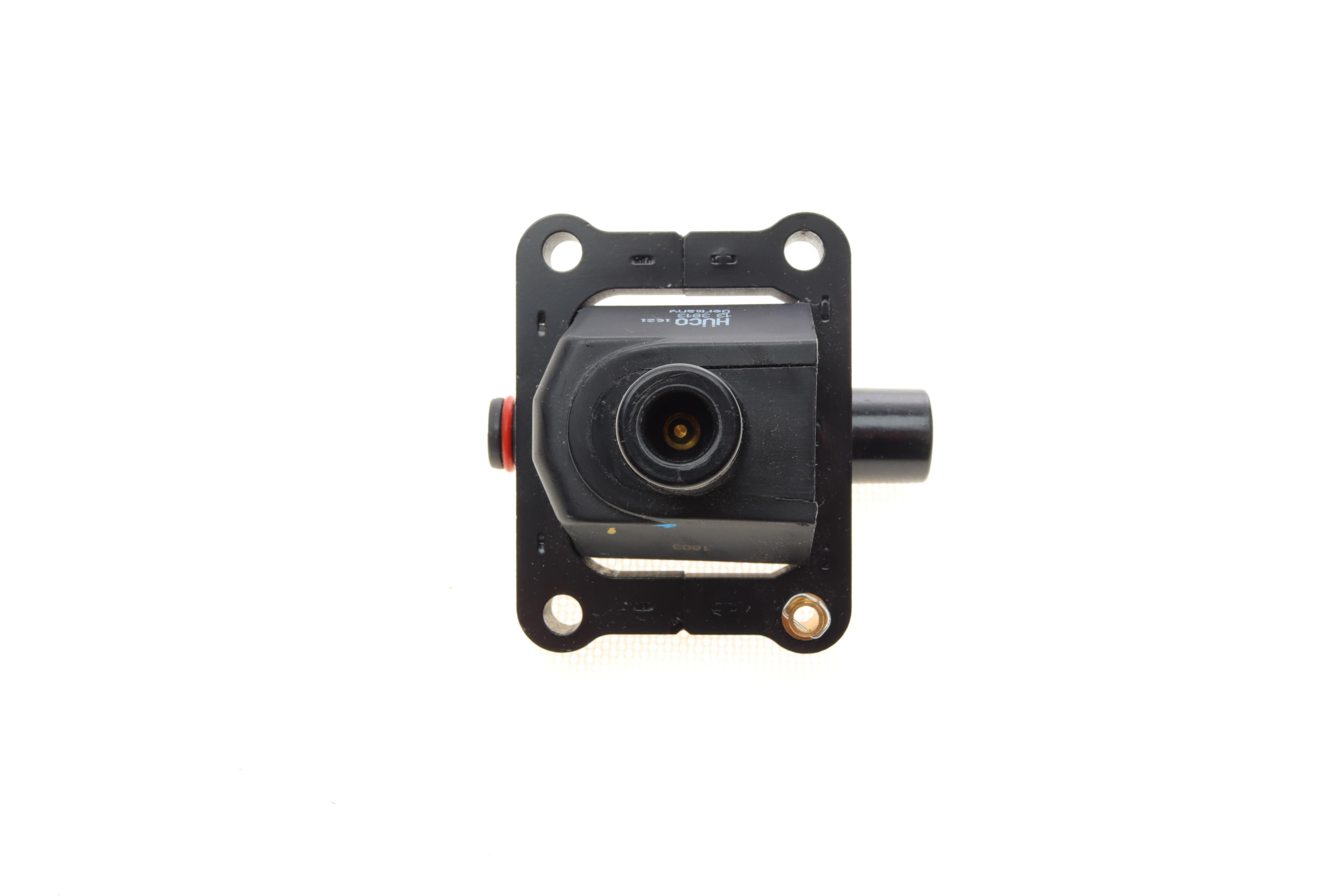 Котушка запалювання MB Sprinter (903/904)/Vito (638)/VW LT (28-35) 2.3 95-06 (HÜCO)