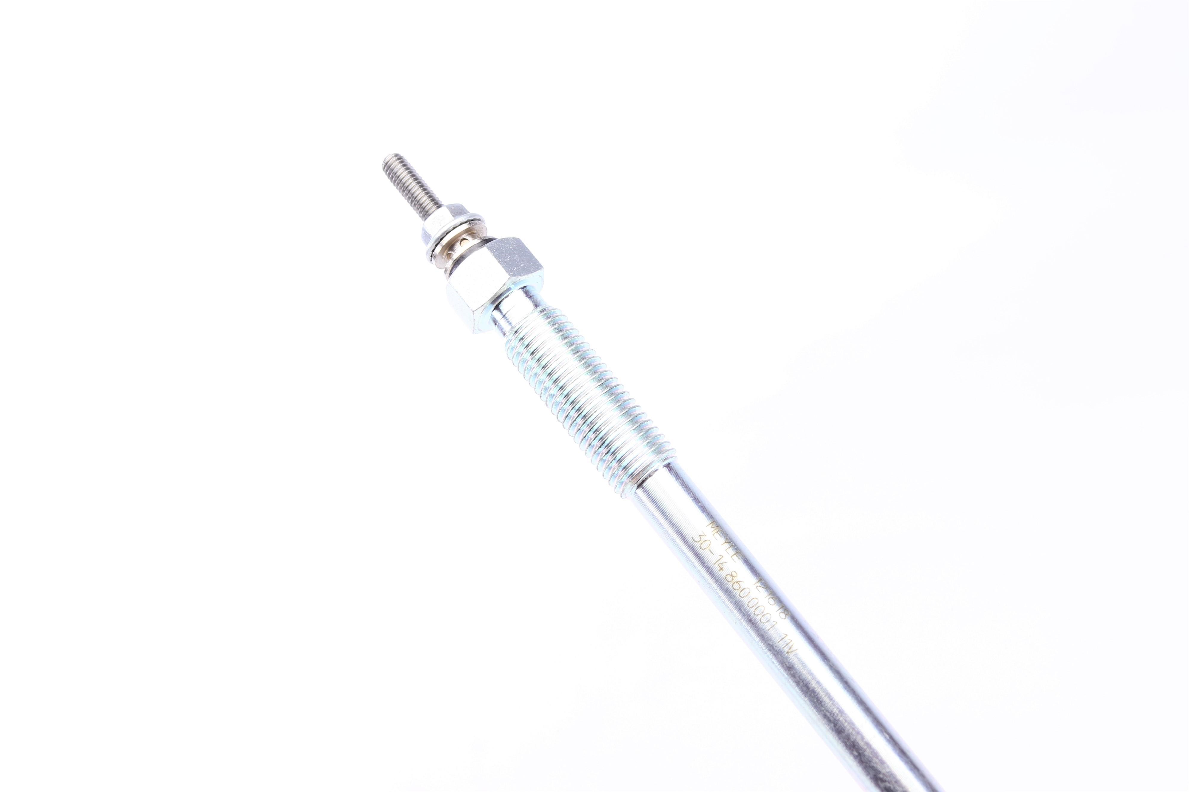 Свічка розжарювання Toyota Avensis/Corolla/Hilux/Rav 4 II 2.0D/2.5D 99-15