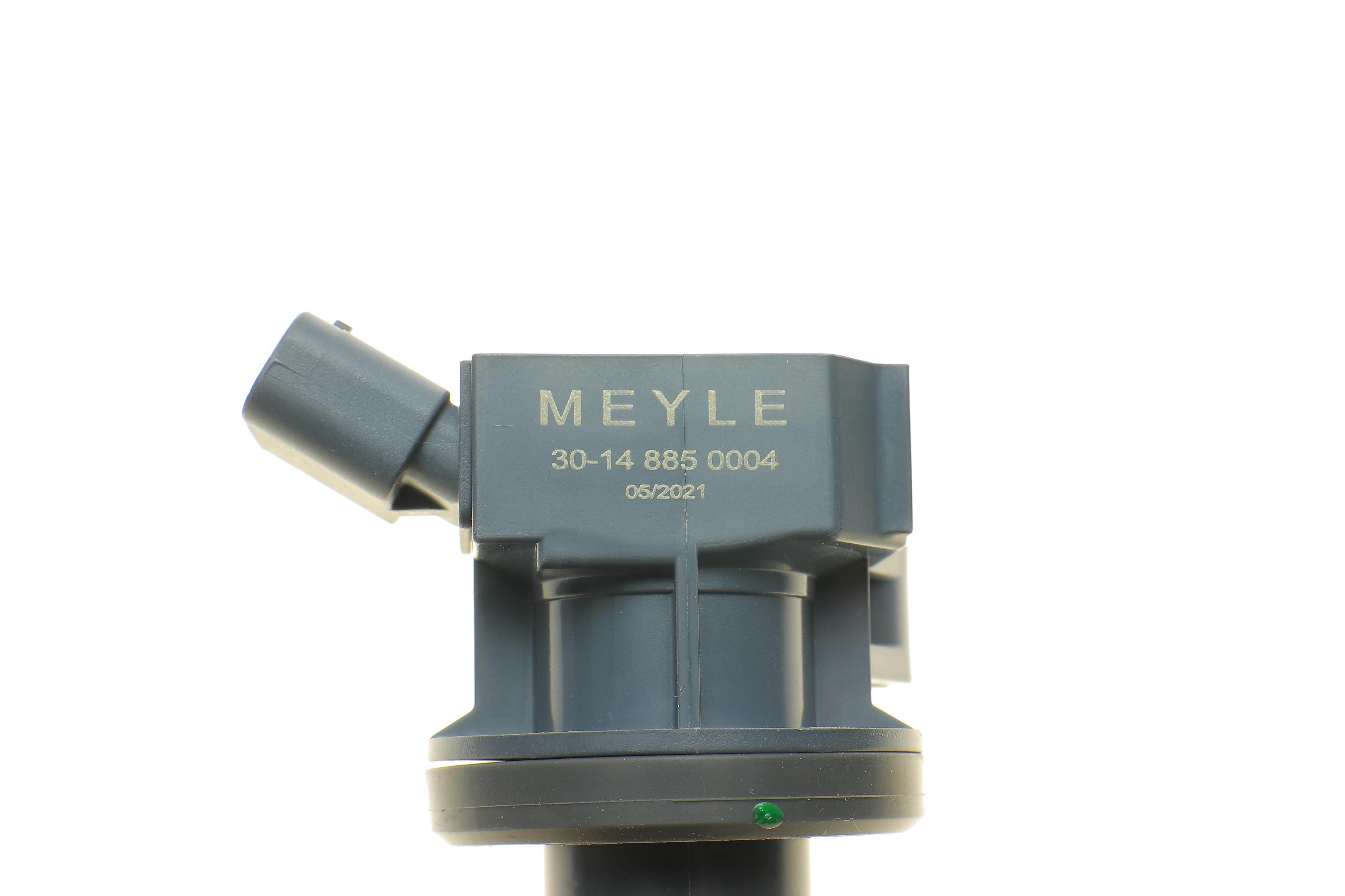 Котушка запалювання Toyota Avensis/Yaris 1.0-1.6 00-