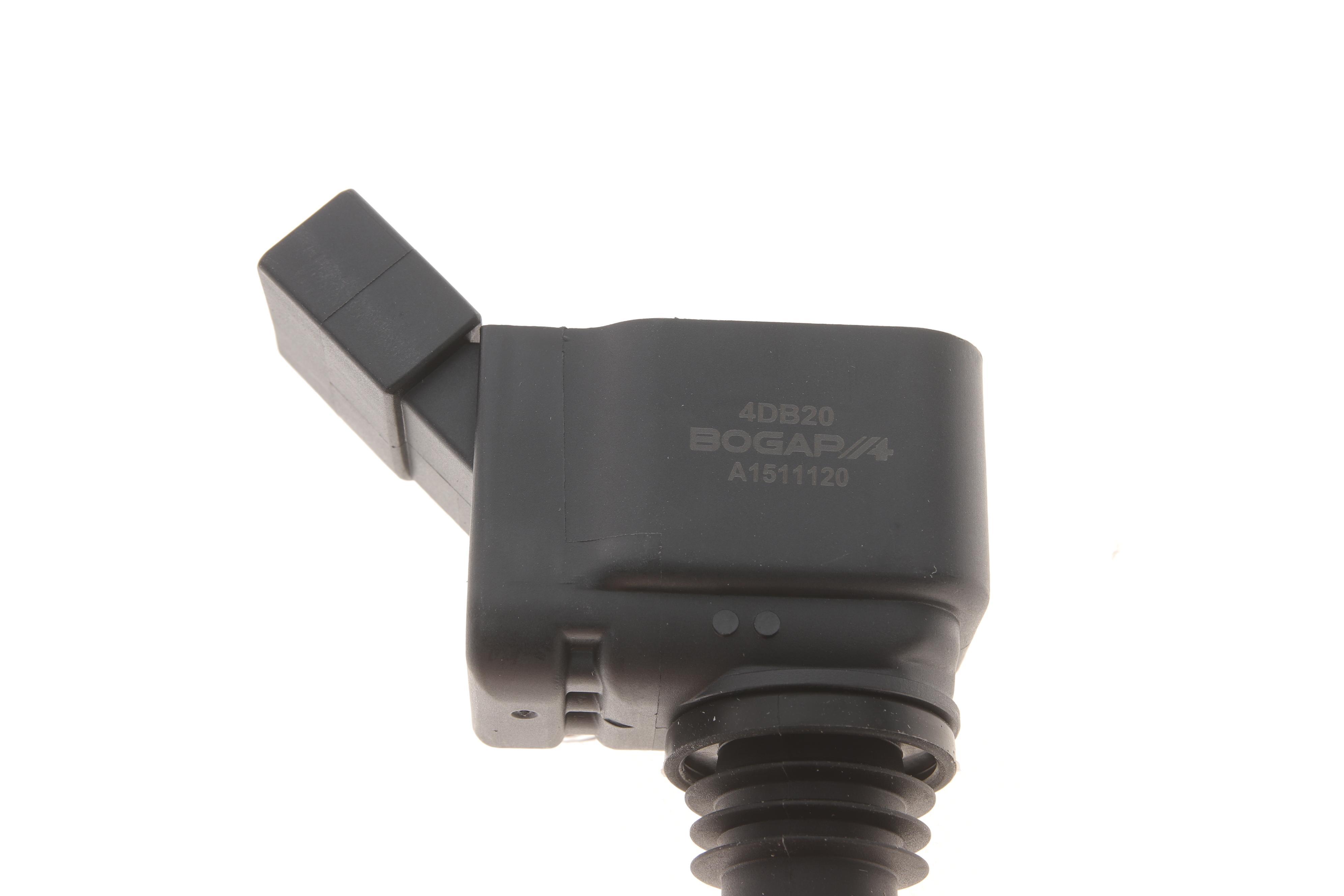 Котушка запалювання VW Golf VII/Passat/Skoda Octavia III 1.8TFSI/2.0TFSI 11-