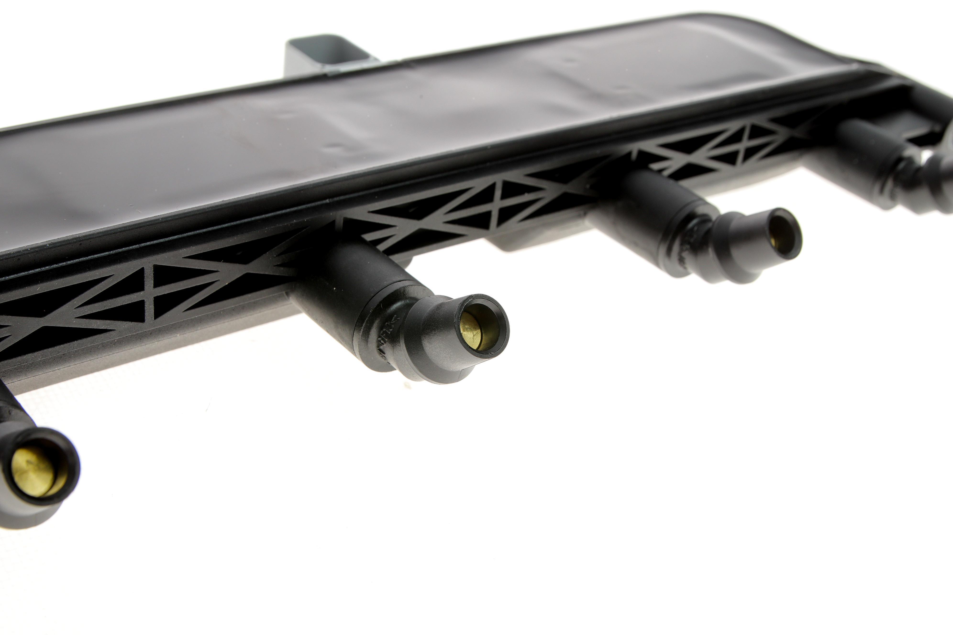 Котушка запалювання Citroen Berlingo/Peugeot Partner 1.1-1.4i 96-15